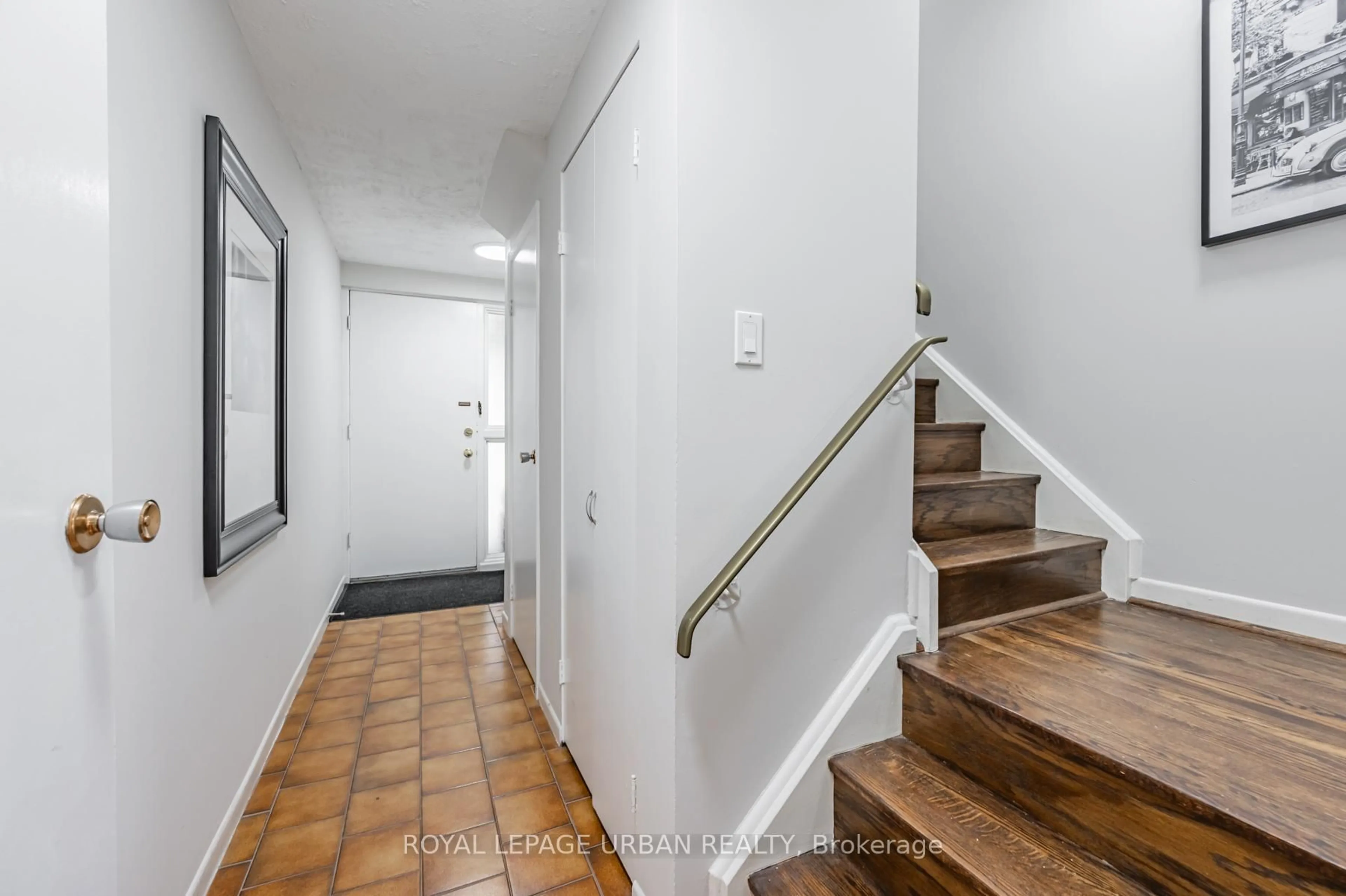 Unknown for 86 Castlebury Cres #11, Toronto Ontario M2H 1W8