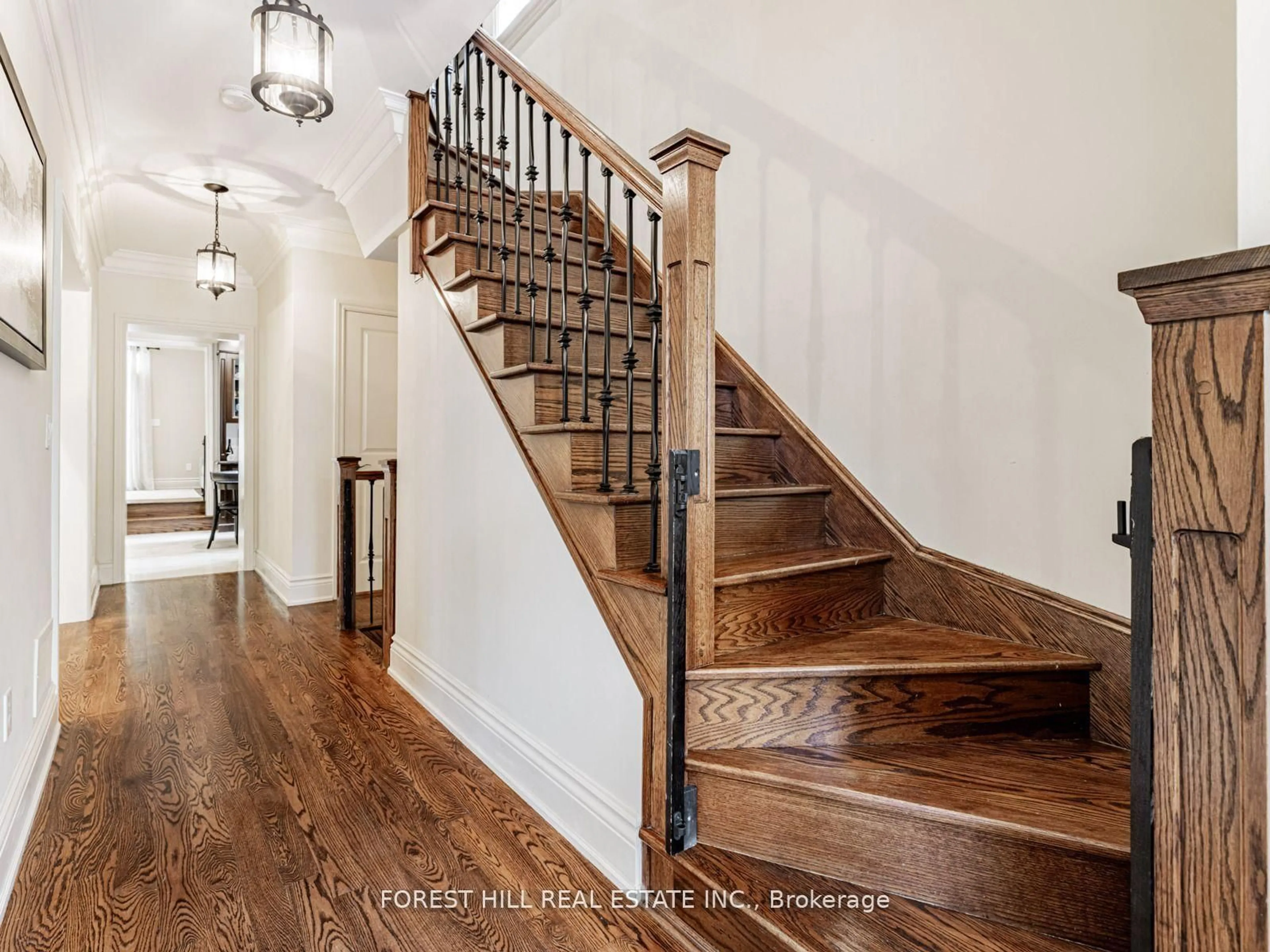 Stairs for 31 Latimer Ave, Toronto Ontario M5N 2M1