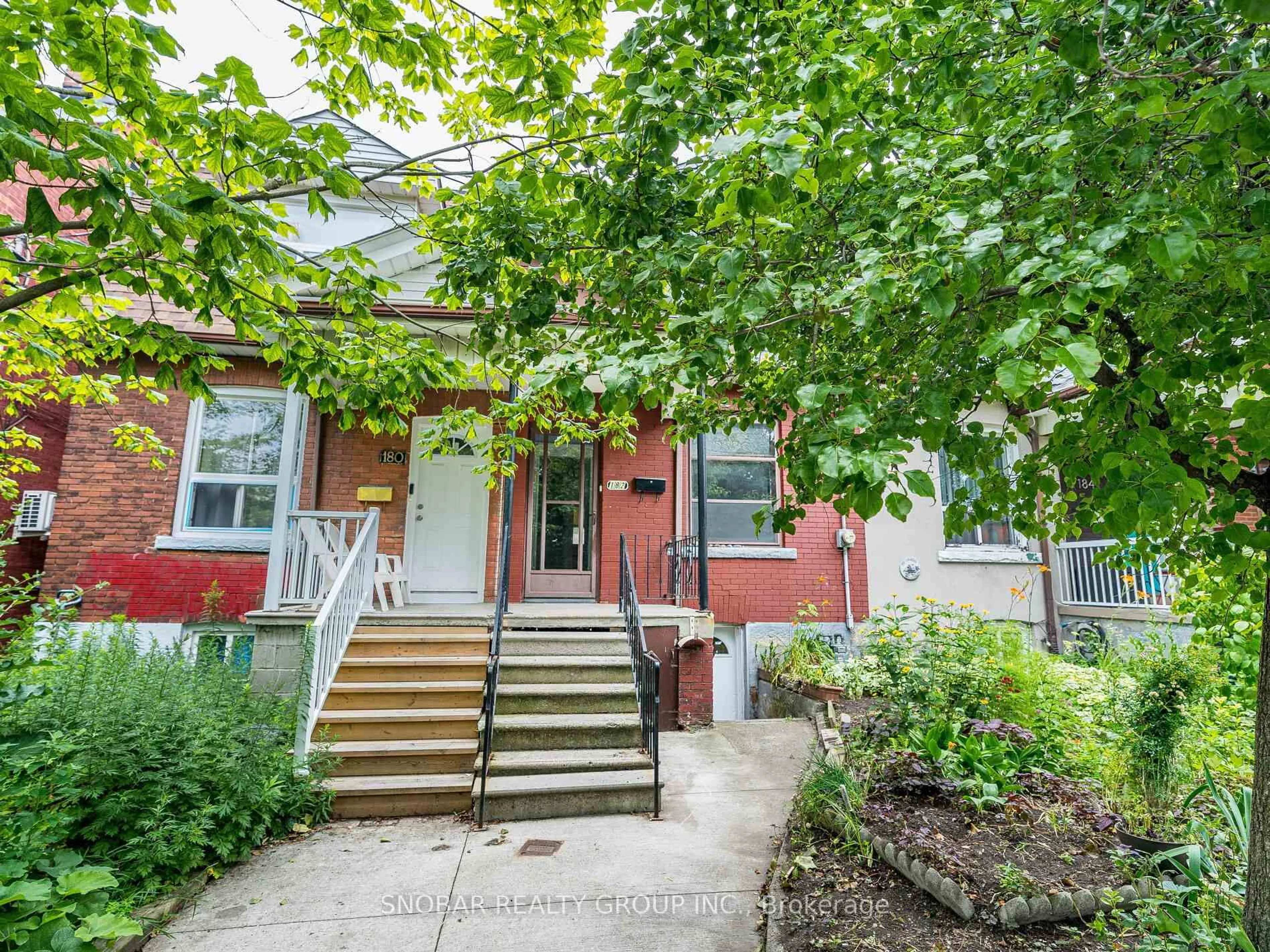 Unknown for 182 Brock Ave, Toronto Ontario M6K 2L6