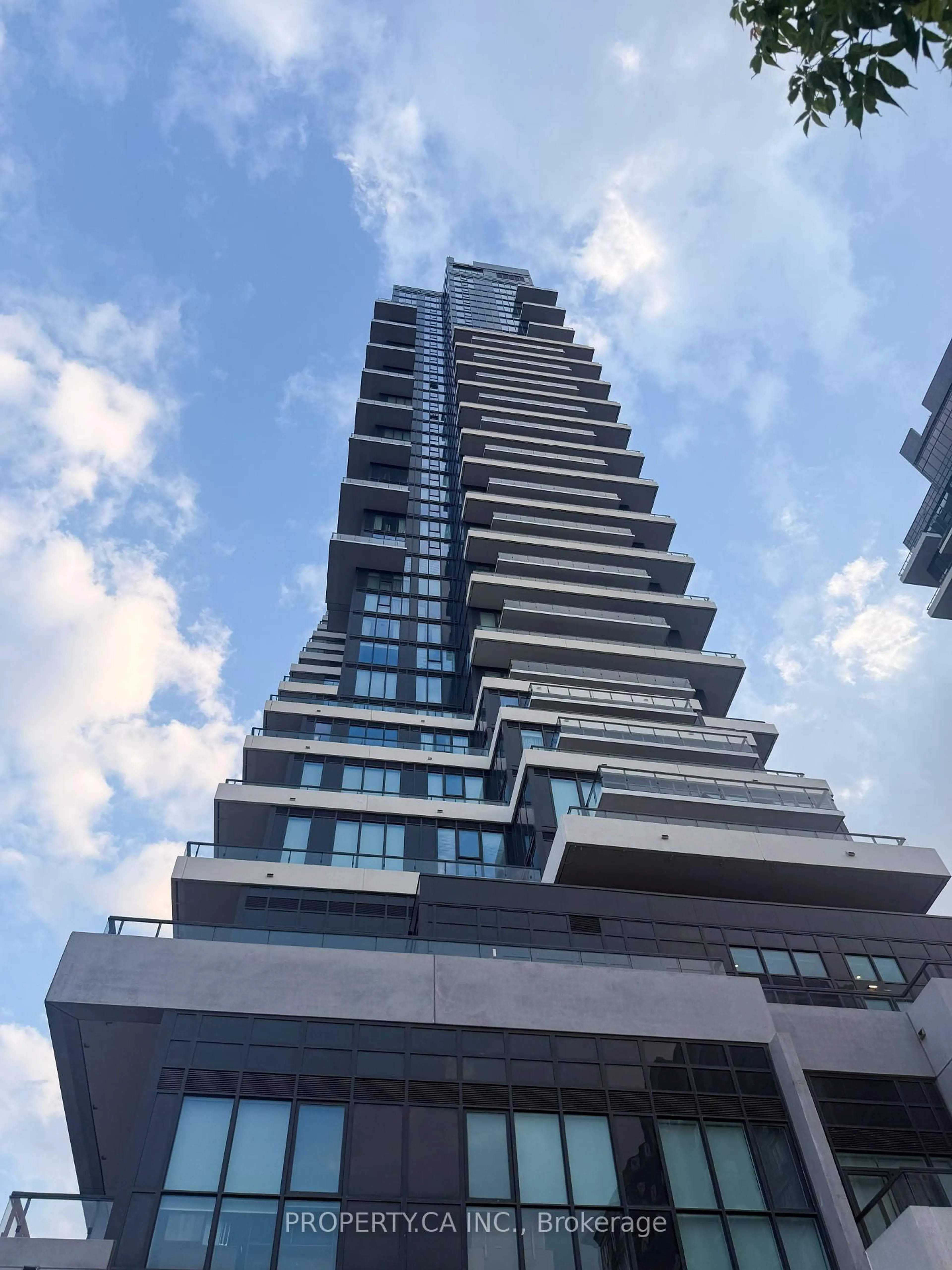 Unknown for 30 Inn on the Park Dr #3104, Toronto Ontario M3C 0P7