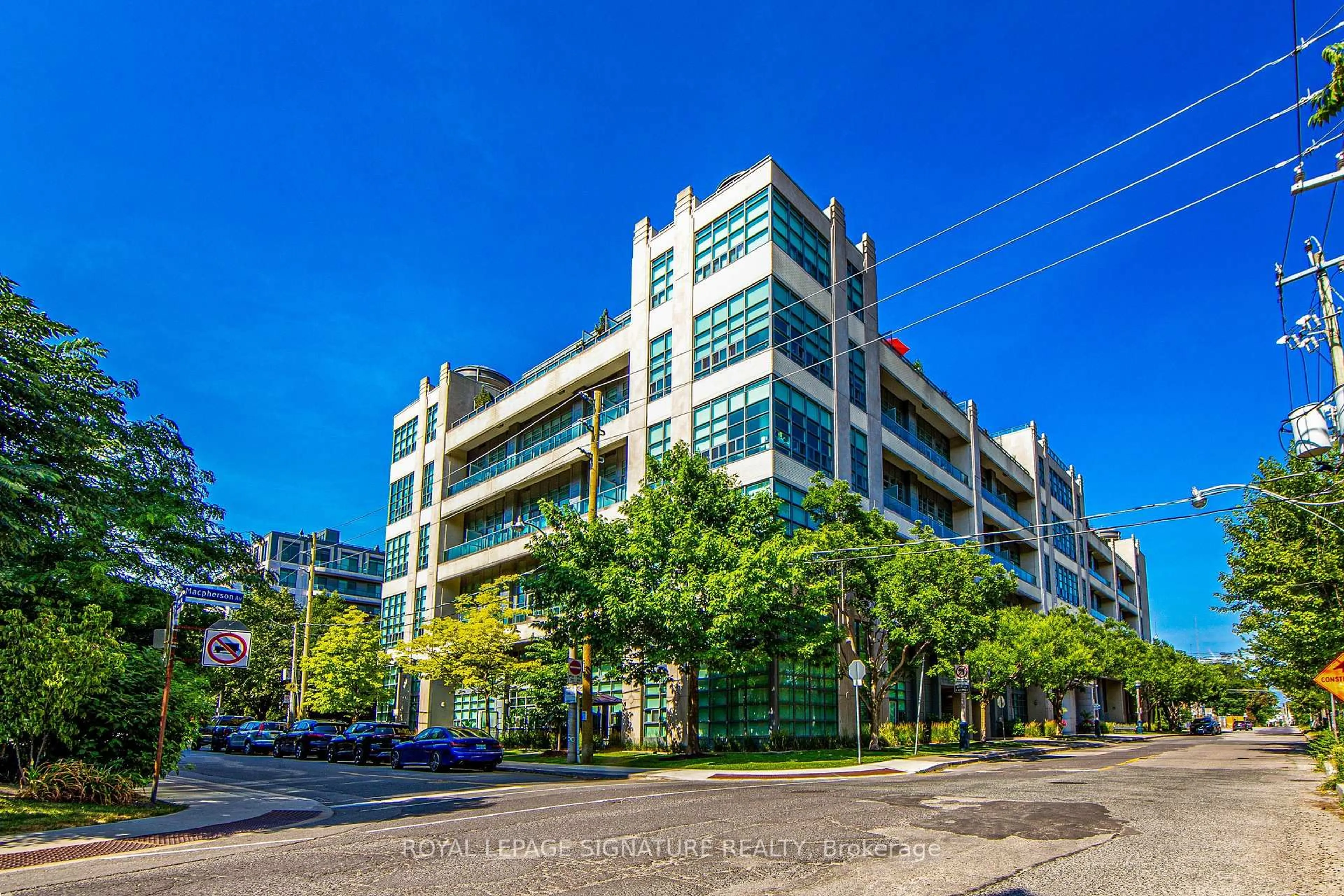Unknown for 380 Macpherson Ave #615, Toronto Ontario M4V 3E3