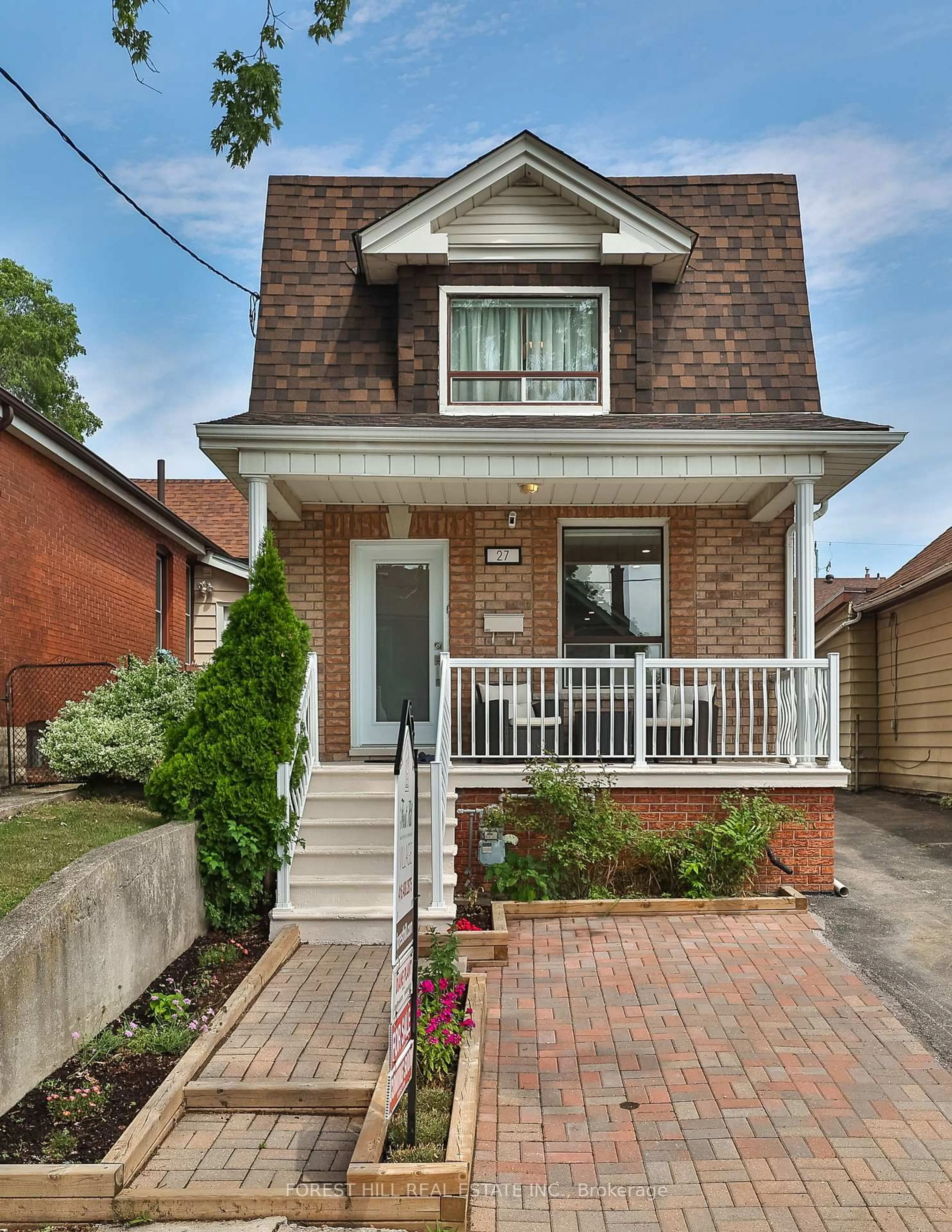 Home with brick exterior material, street for 27 Blandford St, Toronto Ontario M6E 3A6