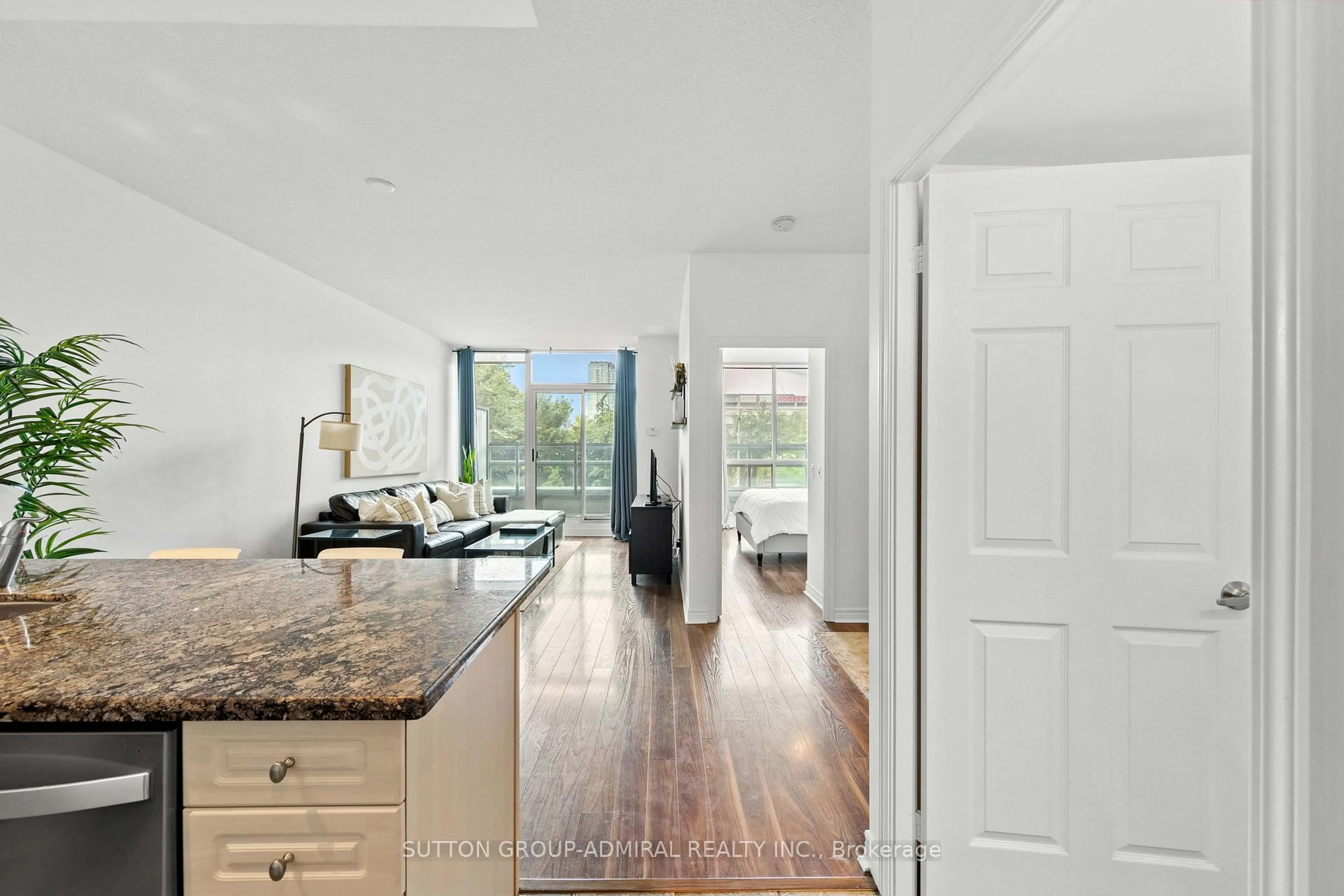 Unknown for 51 Lower Simcoe St #210, Toronto Ontario M5J 3A2