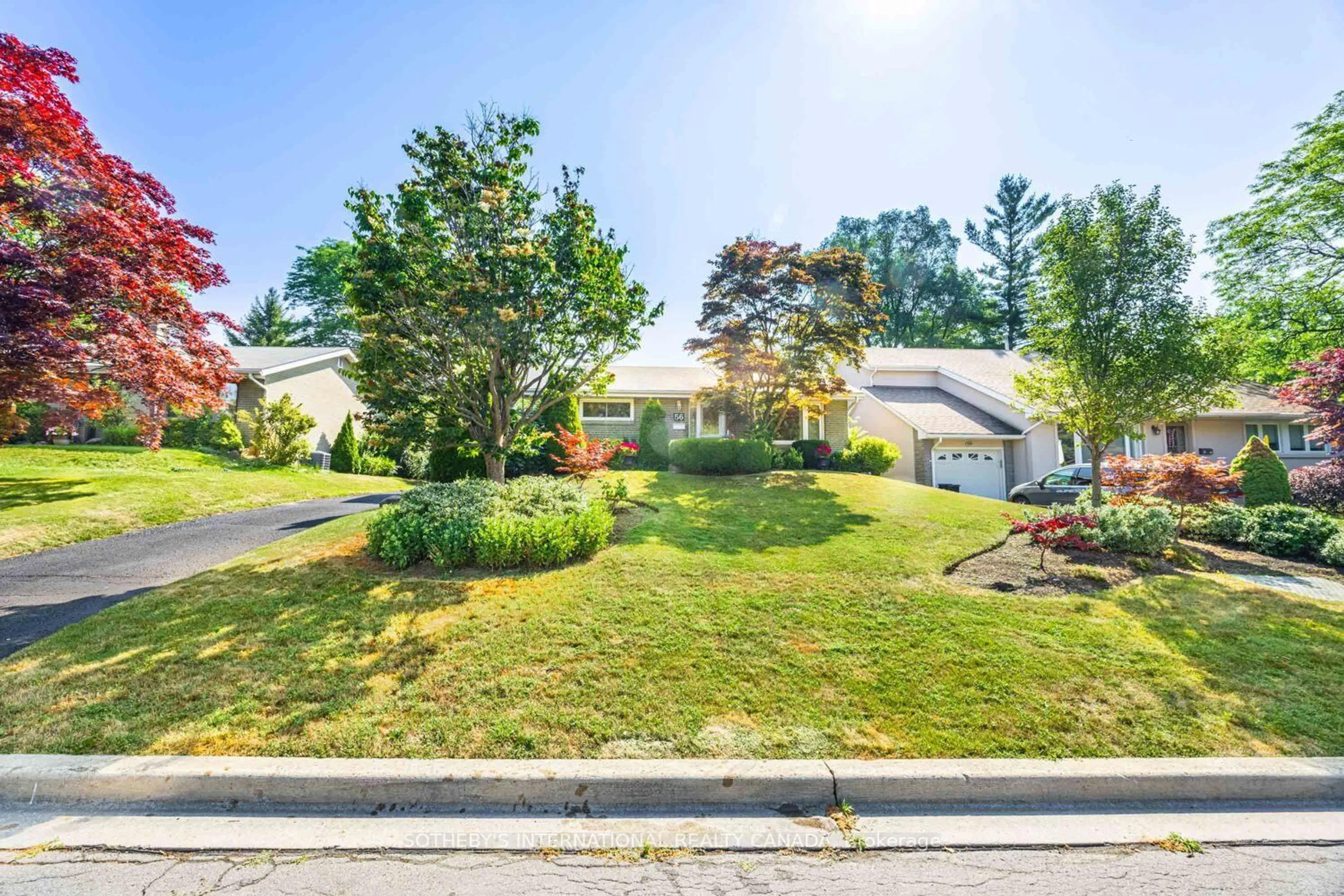 A pic from outside/outdoor area/front of a property/back of a property/a pic from drone, street for 56 Ternhill Cres, Toronto Ontario M3C 2E5