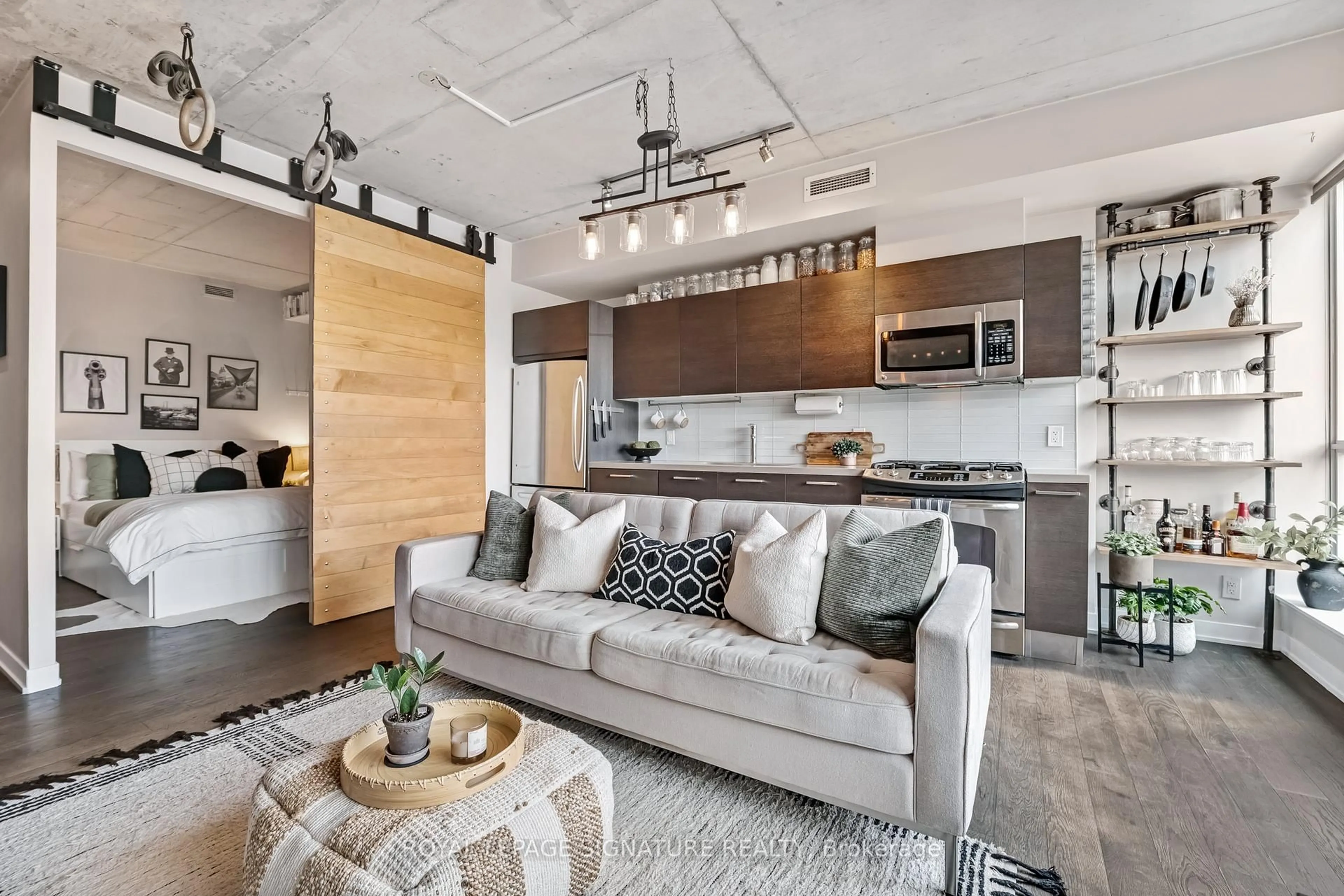 Open concept kitchen, unknown for 318 King St #605, Toronto Ontario M5A 0C1