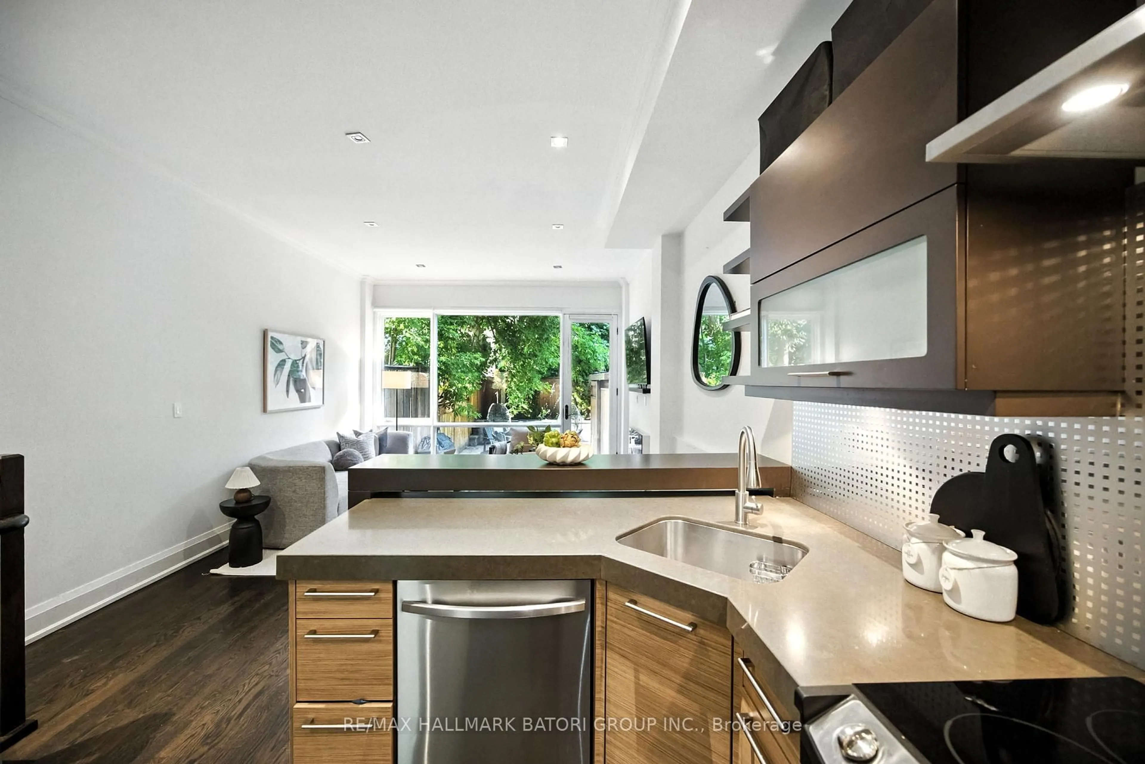 Contemporary kitchen, unknown for 24A Oxton Ave, Toronto Ontario M5P 1L9