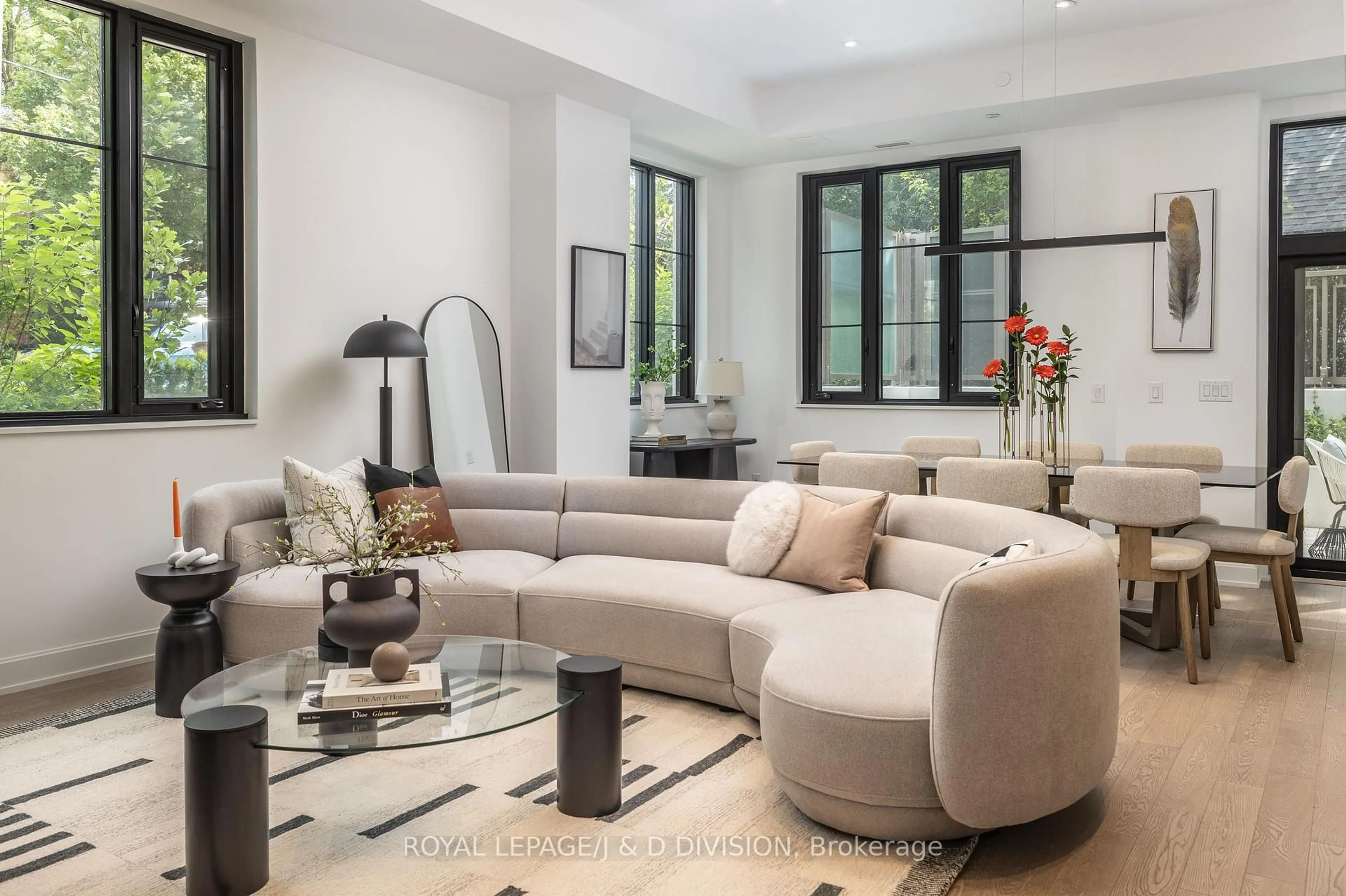 Living room with furniture, unknown for 1 Strathgowan Ave #TH4, Toronto Ontario M4N 0B3