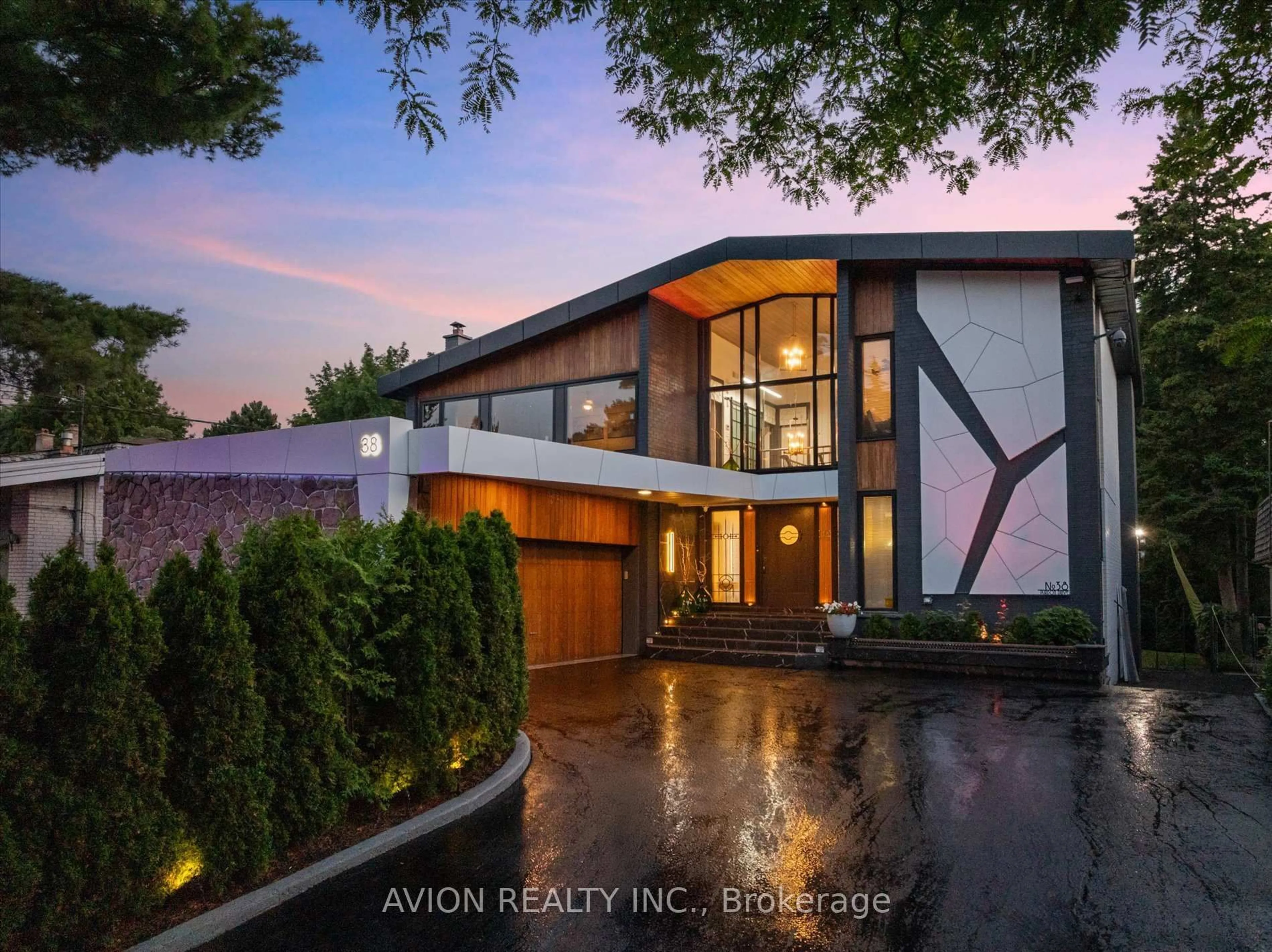 Unknown for 38 Purdon Dr, Toronto Ontario M3H 4X1
