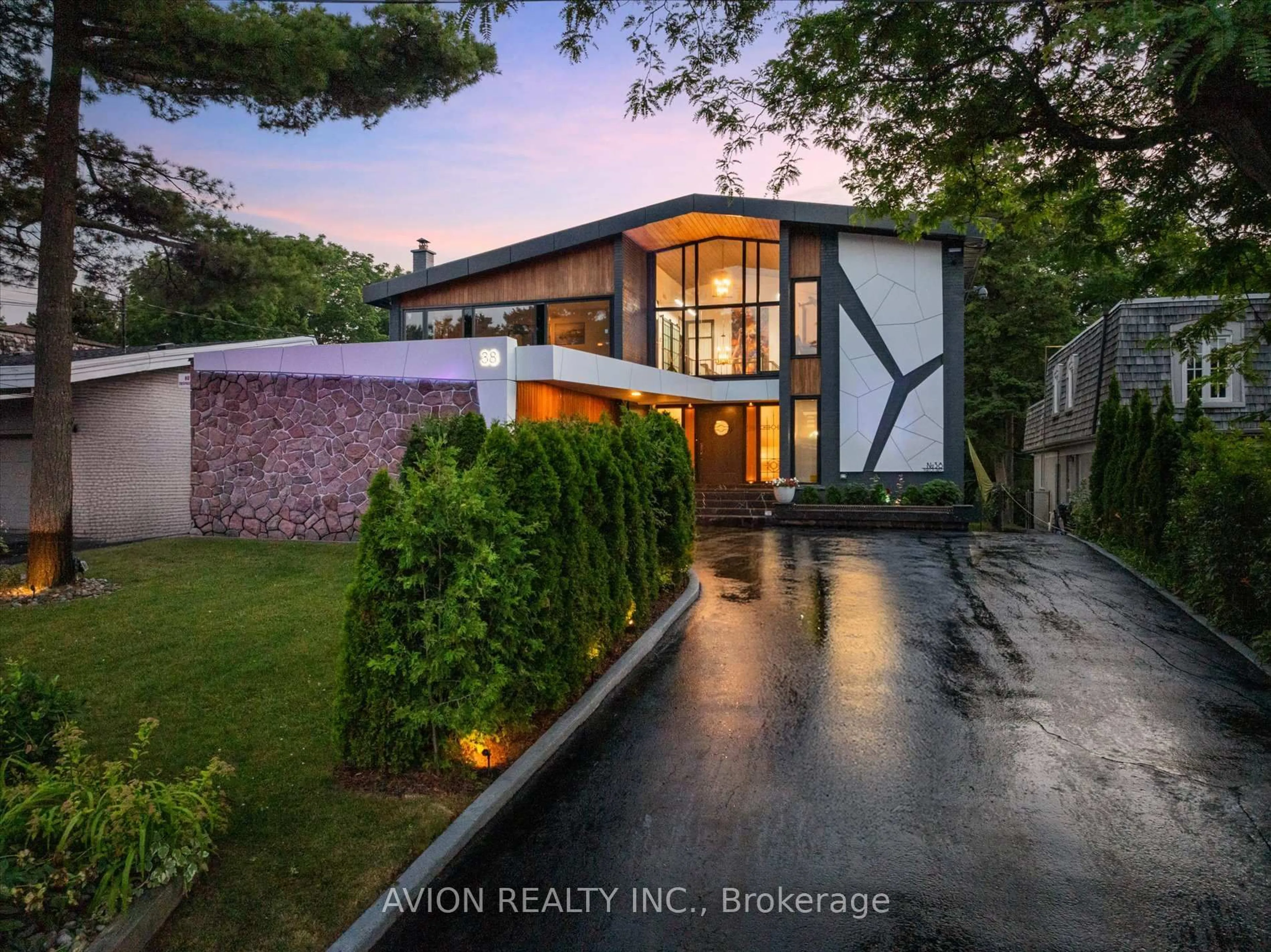 Unknown for 38 Purdon Dr, Toronto Ontario M3H 4X1