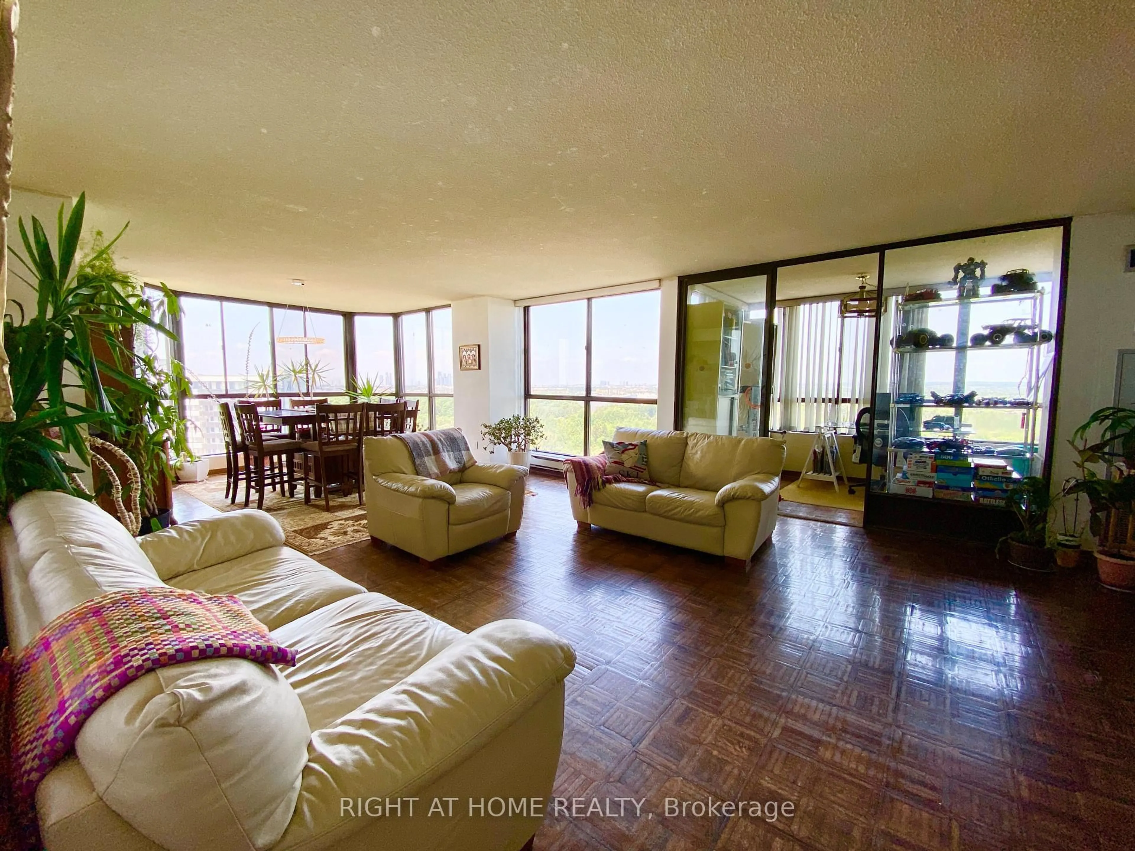 Living room with furniture, unknown for 131 Torresdale Ave #1703, Toronto Ontario M2R 3T1
