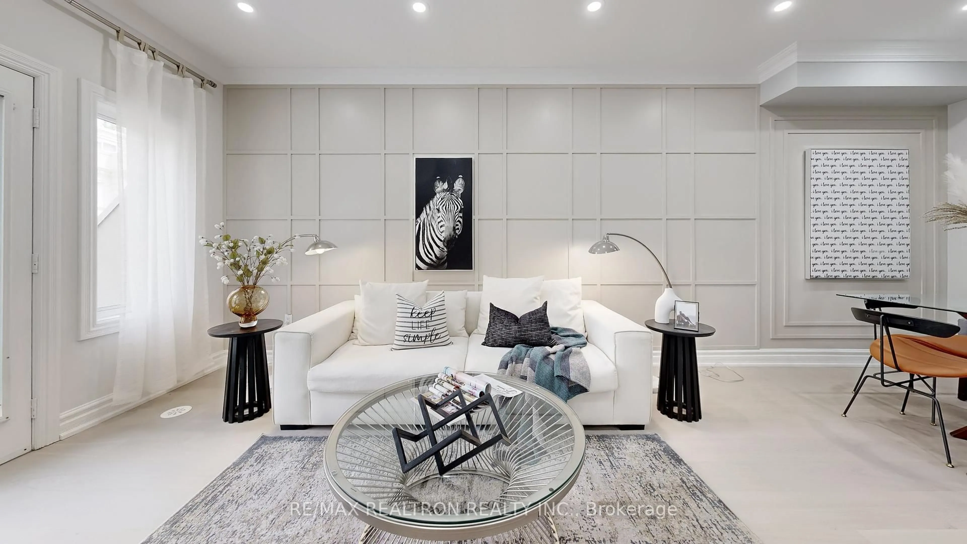 Living room with furniture, unknown for 37 William Poole Way, Toronto Ontario M2N 7A6