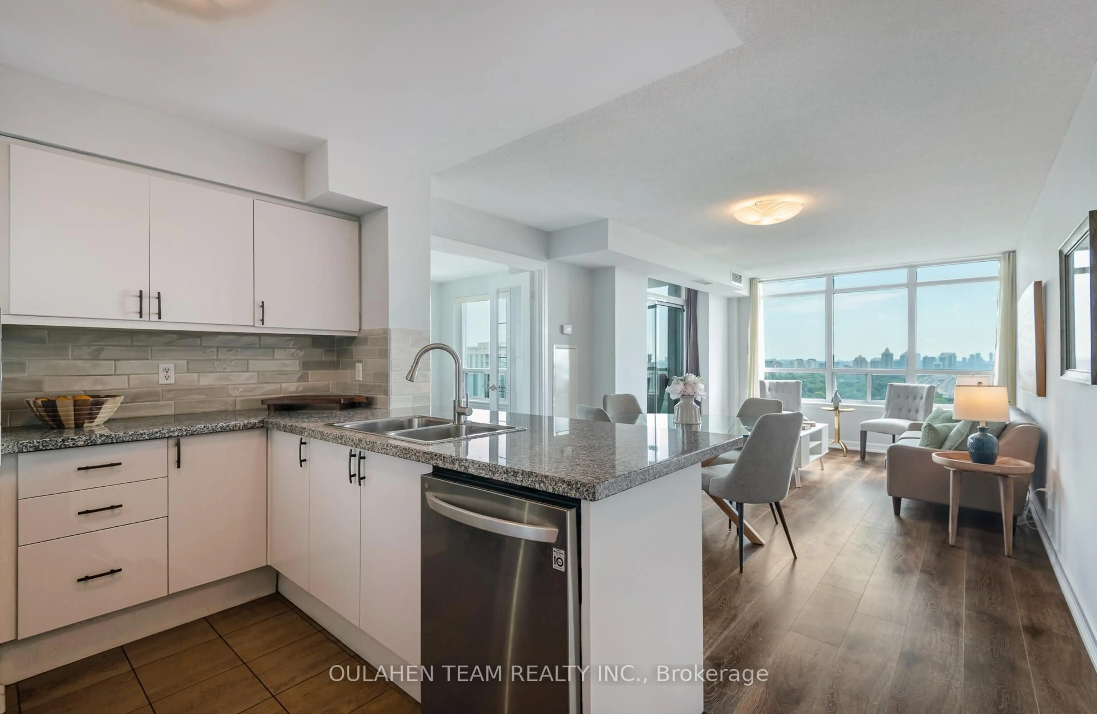 Open concept kitchen, ceramic/tile floor for 16 Harrison Garden Blvd #2210, Toronto Ontario M2N 7J6