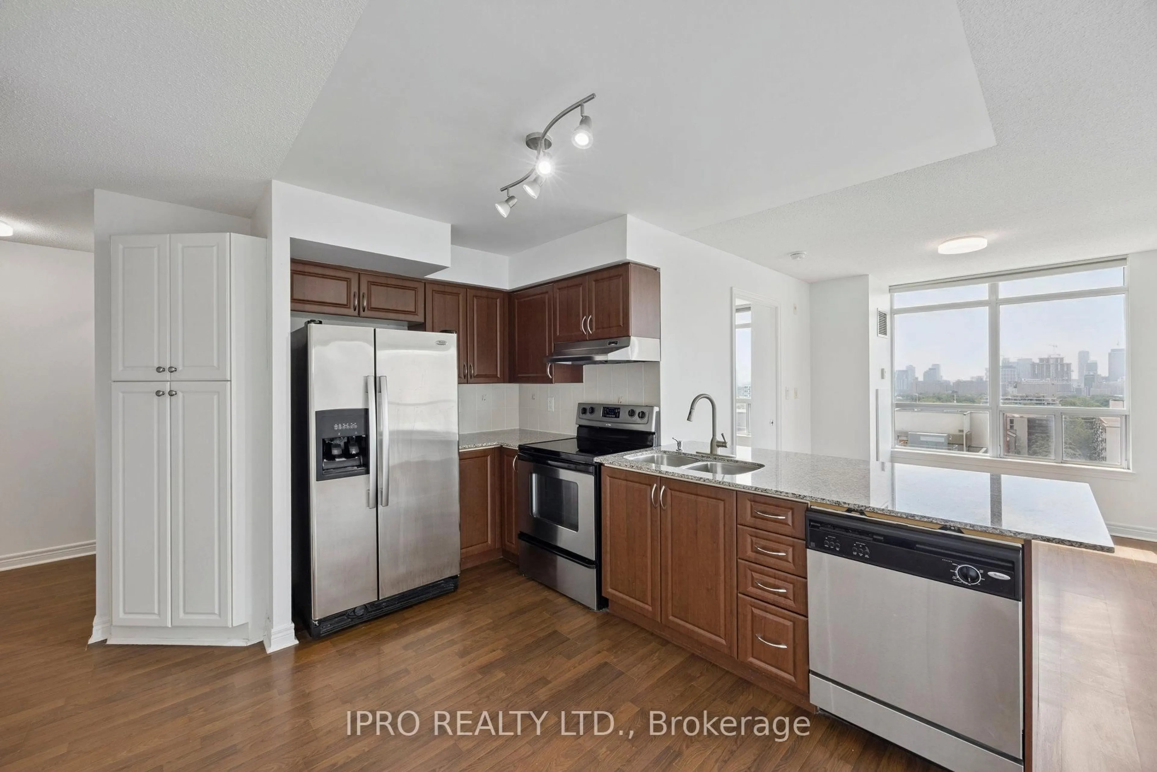 Standard kitchen, wood/laminate floor for 225 Wellesley St #1203, Toronto Ontario M4X 1X8