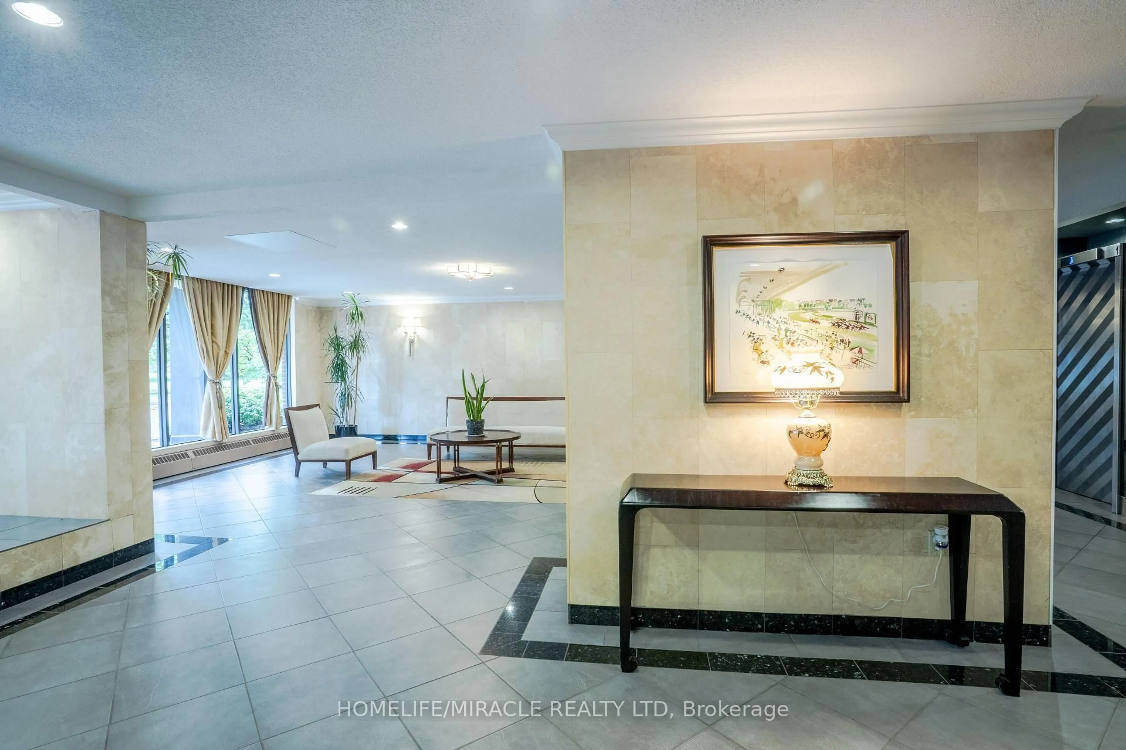 Lobby for 175 Hilda Ave #904, Toronto Ontario M2M 1V8