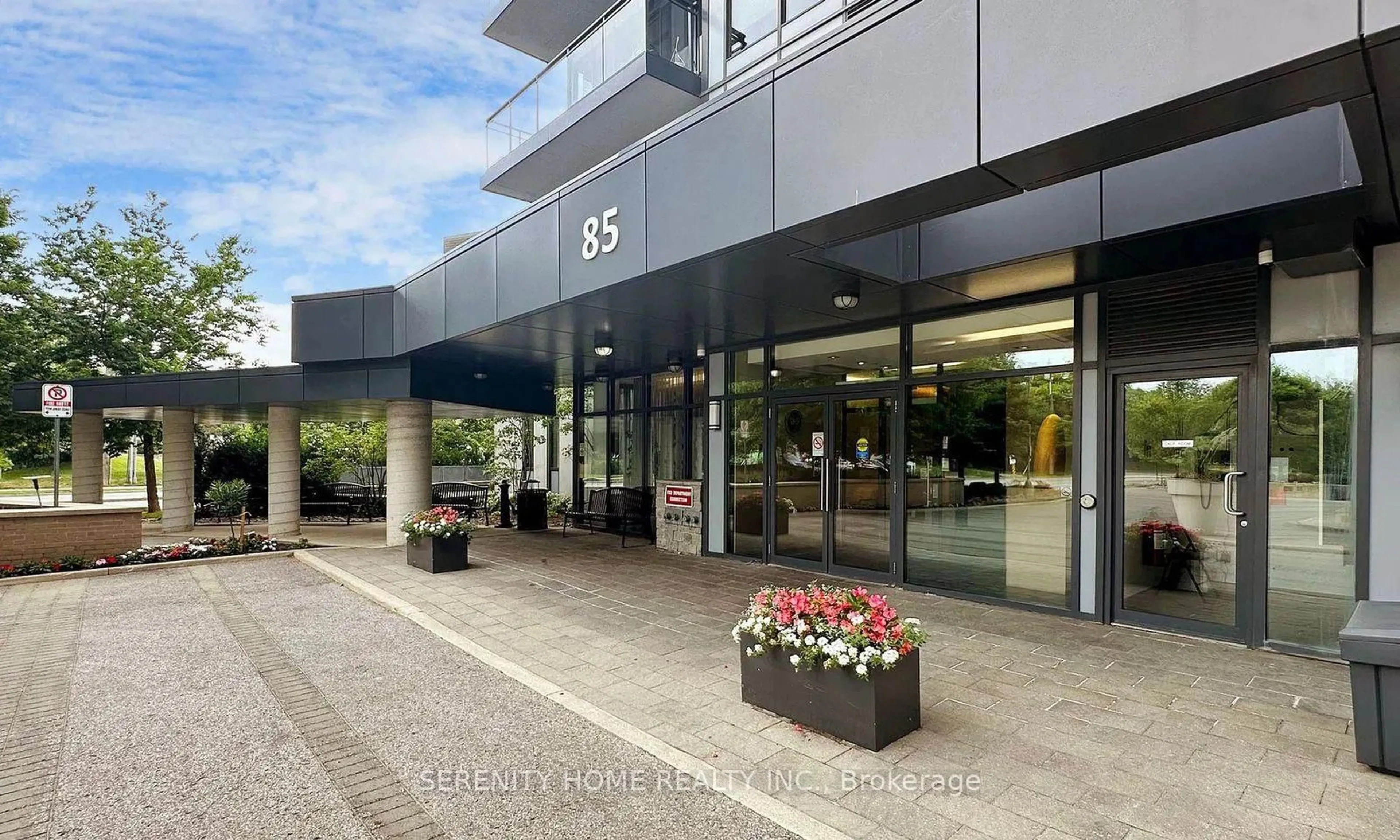 Indoor foyer for 85 The Donway Way #Ph 1201, Toronto Ontario M3C 0L9