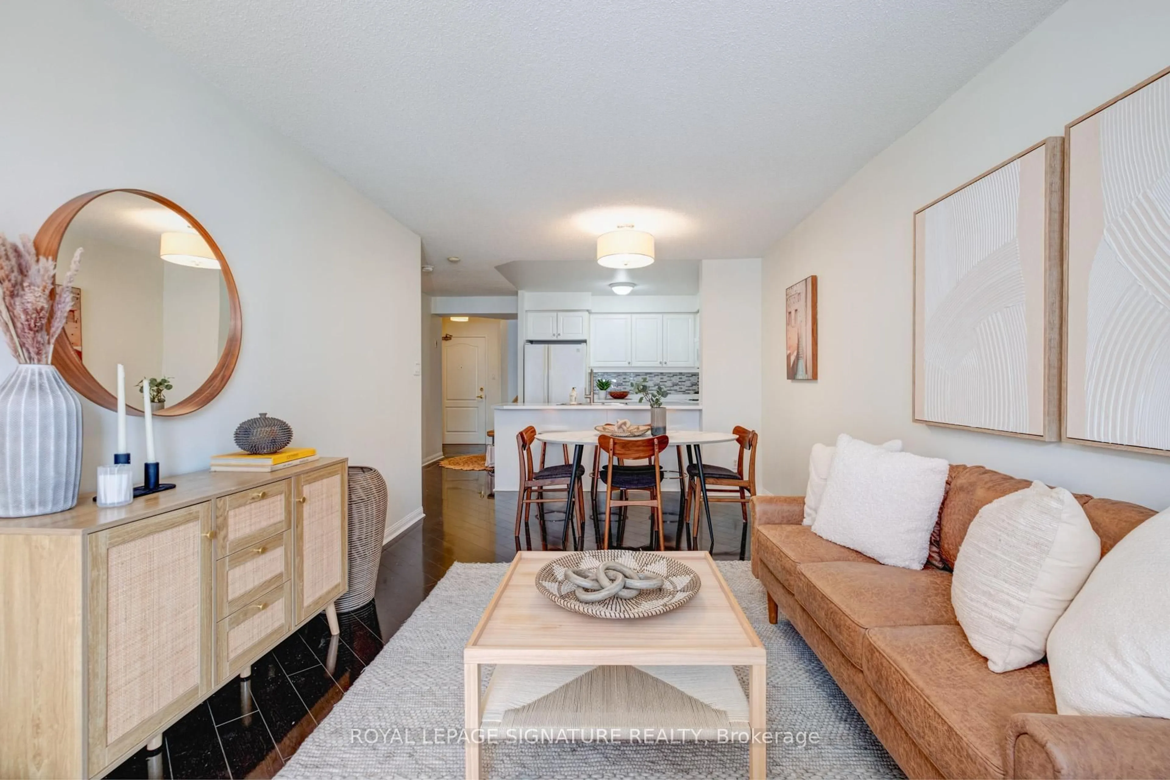 Living room with furniture, unknown for 3130 Yonge St #401, Toronto Ontario M4N 2K6