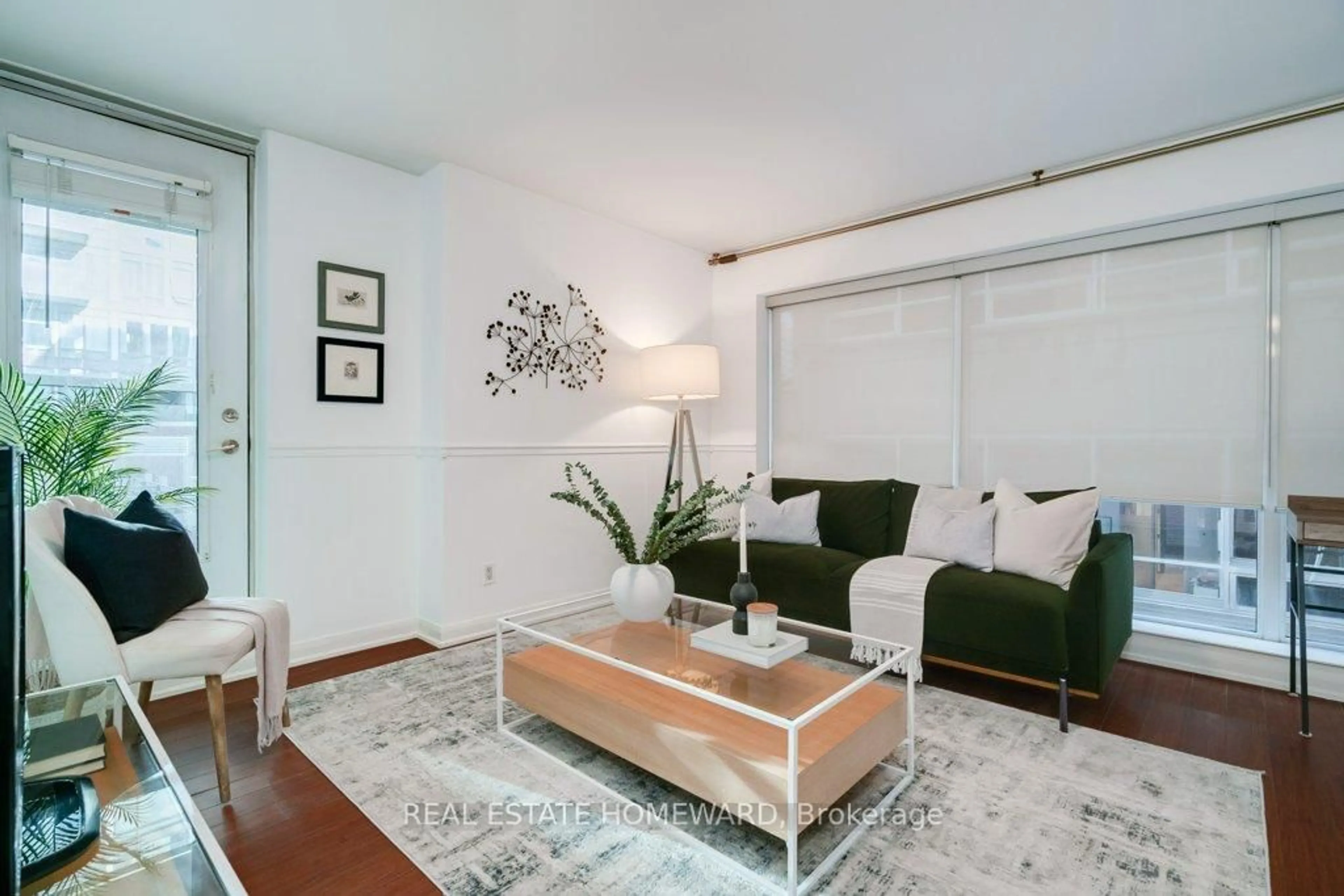 Living room with furniture, unknown for 205 Frederick St #211, Toronto Ontario M5A 4V3