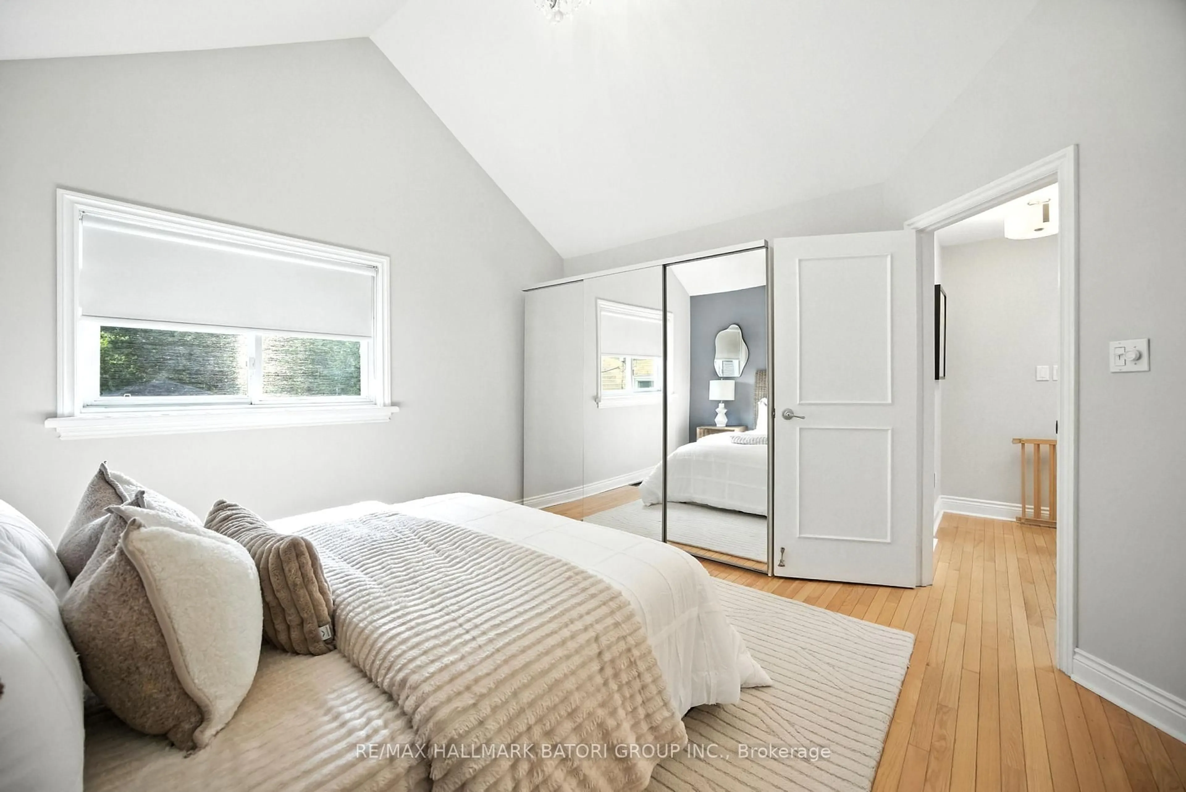 Bedroom with bed, unknown for 430 Arlington Ave, Toronto Ontario M6C 3A2
