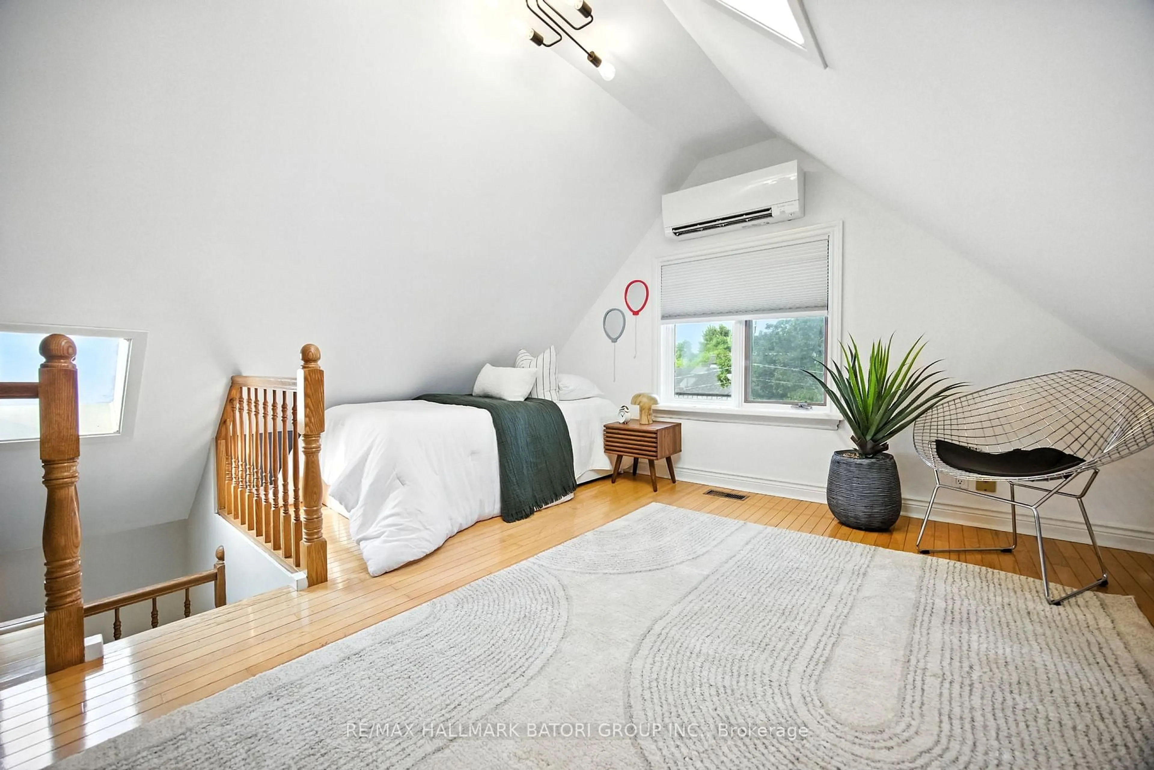 A pic of a room for 430 Arlington Ave, Toronto Ontario M6C 3A2