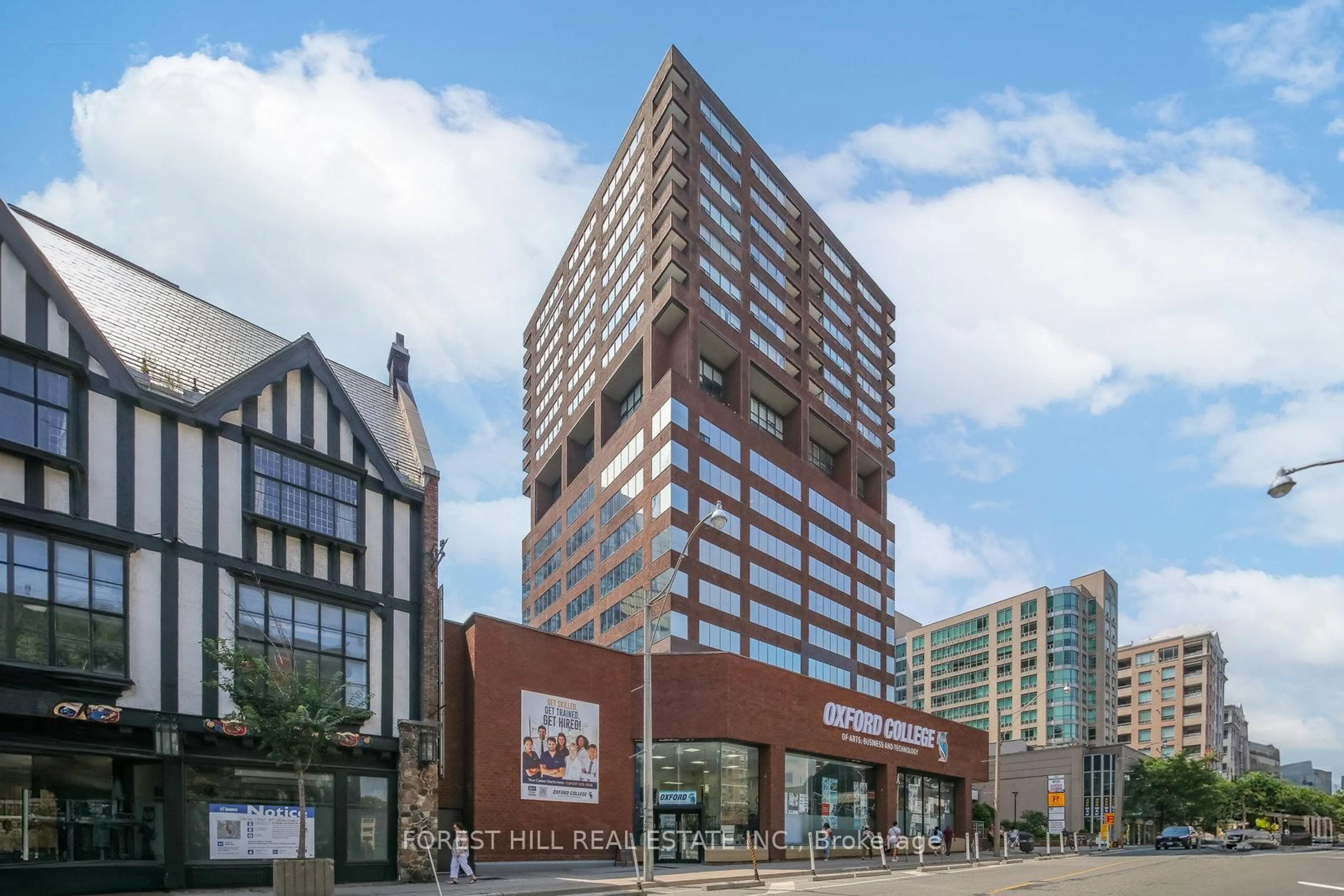 Unknown for 914 Yonge St #1604, Toronto Ontario M4W 3C8