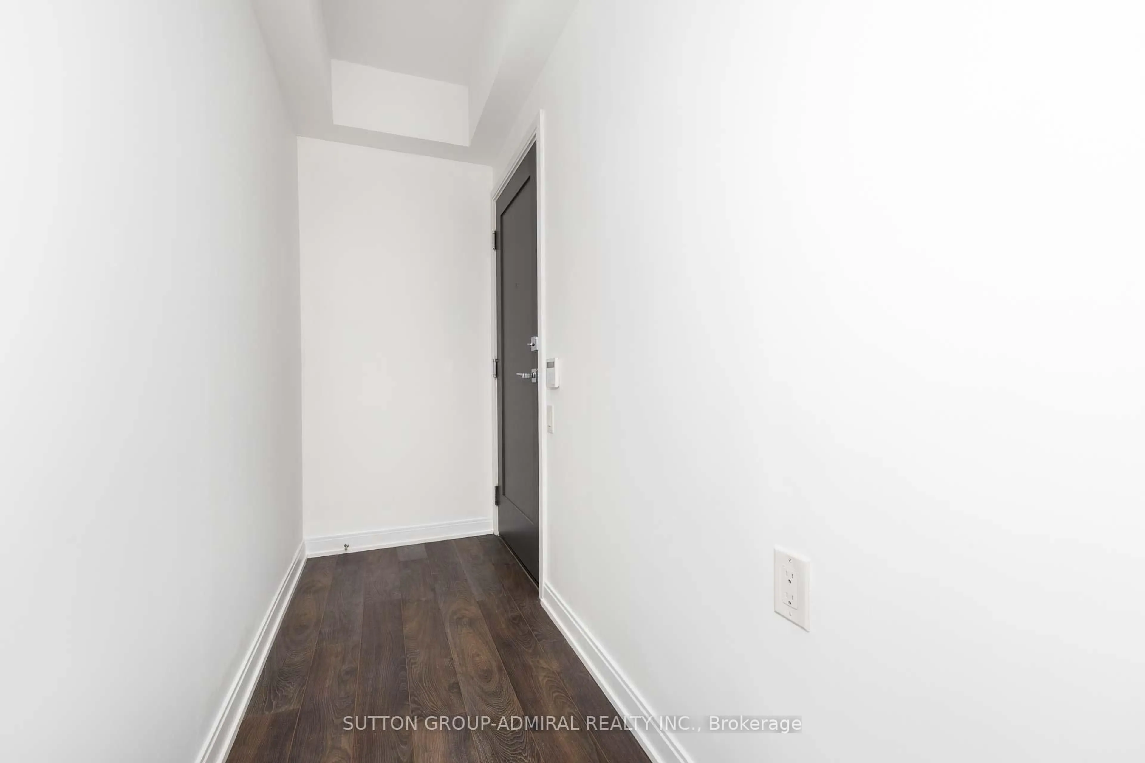 A pic of a room for 42 Charles St #4403, Toronto Ontario M4Y 1T1