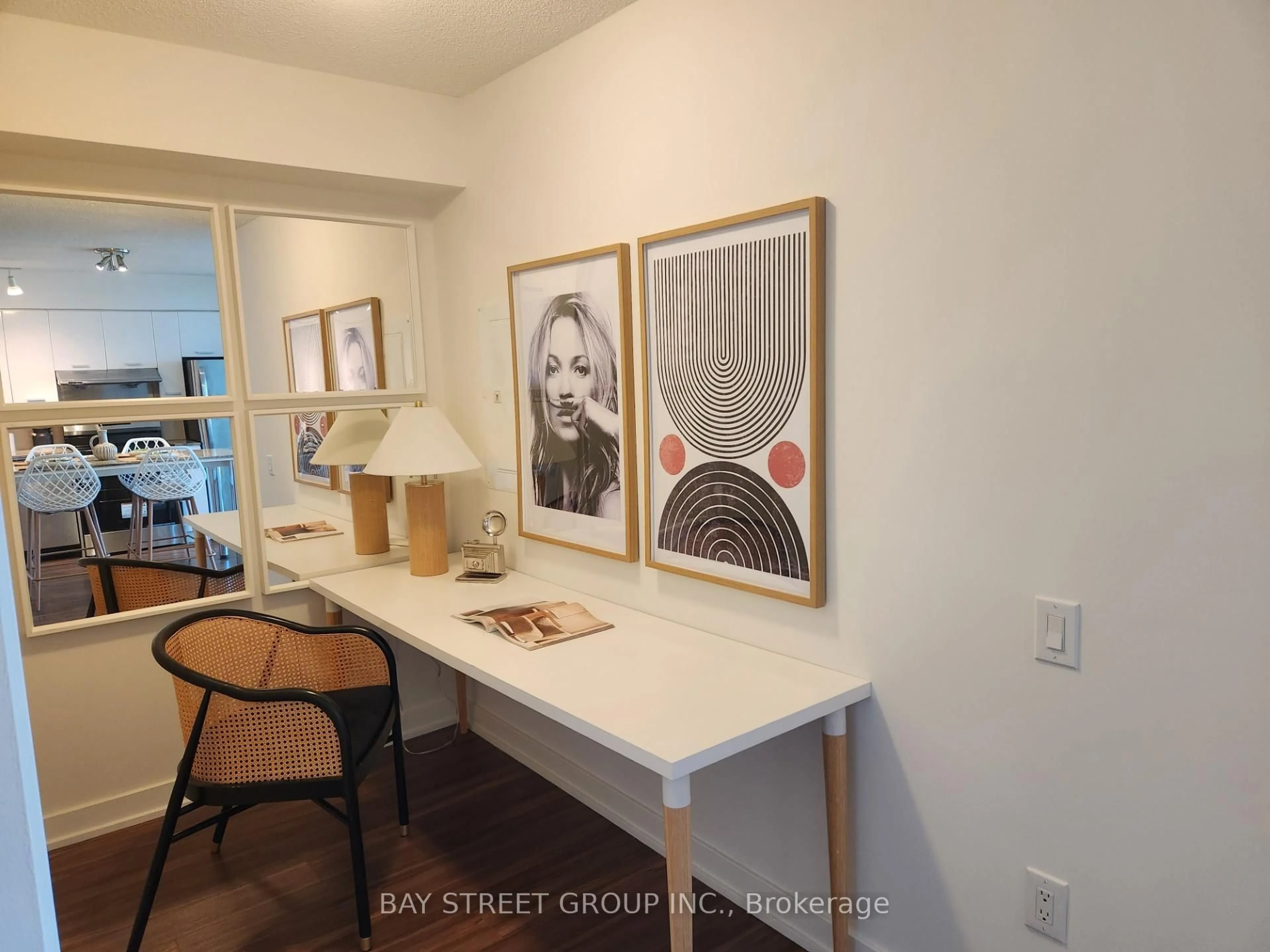 A pic of a room for 29 Singer Crt #512, Toronto Ontario M2K 0B3