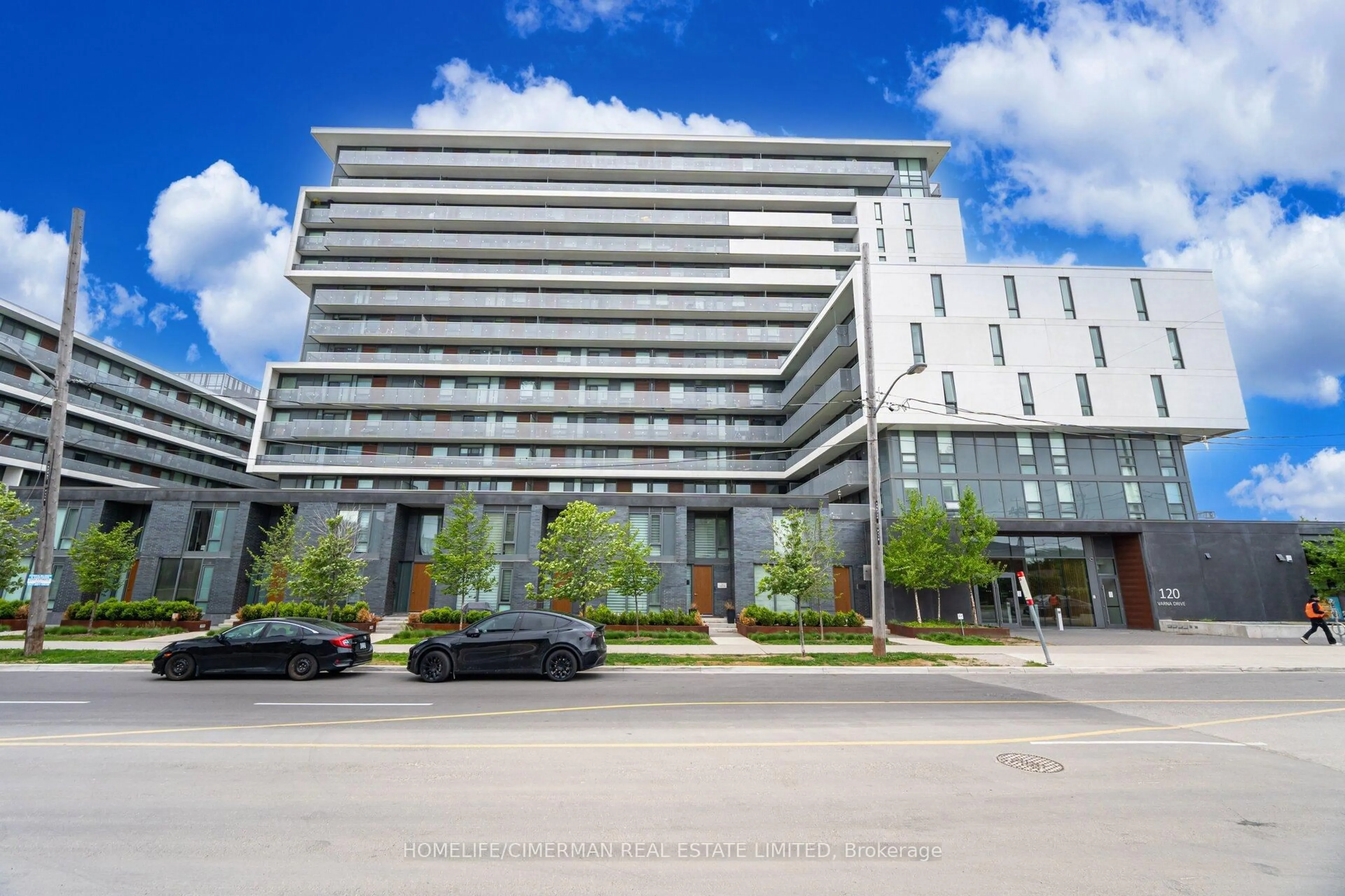 Unknown for 120 Varna Dr #405, Toronto Ontario M6A 0B3