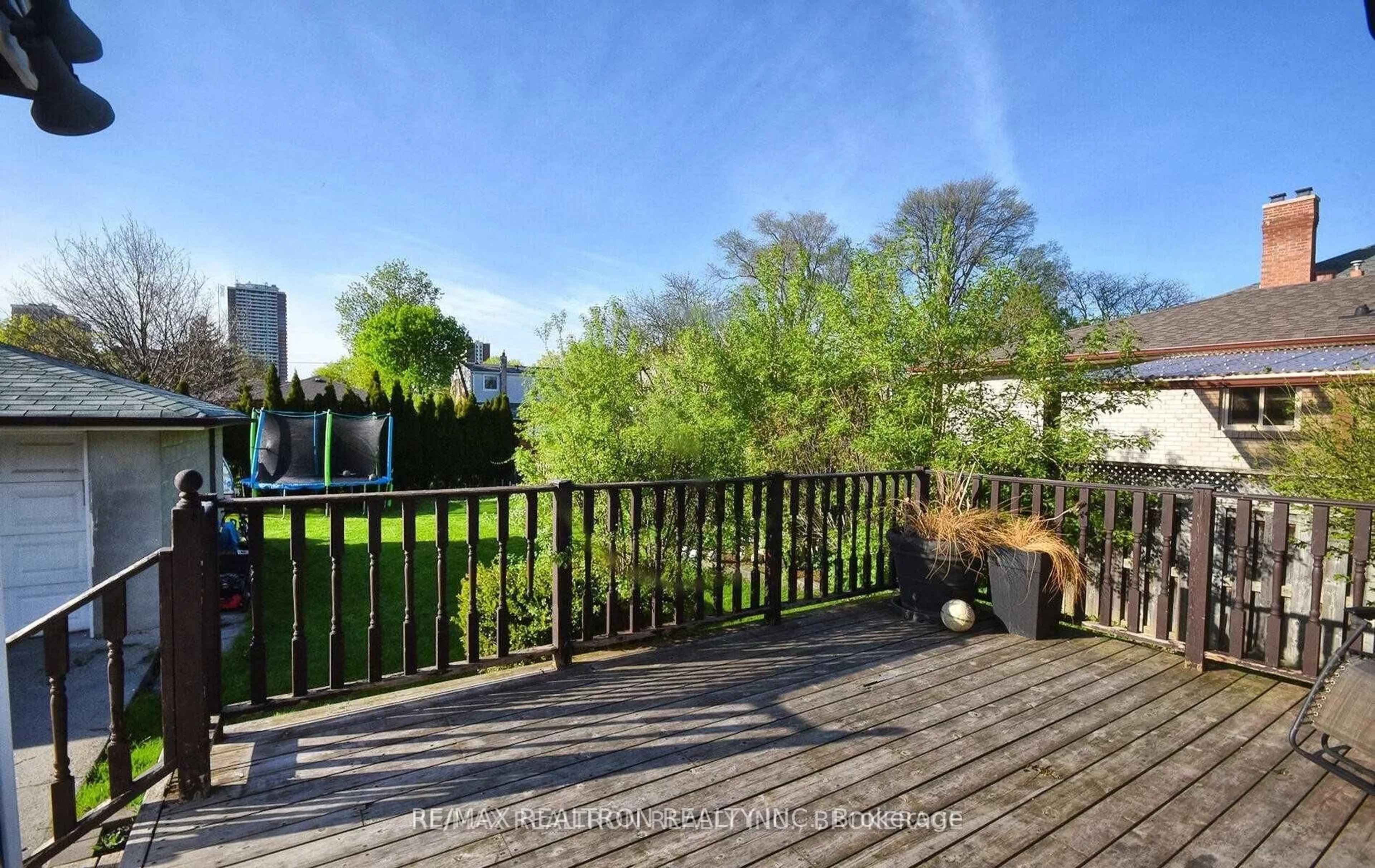 Patio, unknown for 74 Goulding Ave, Toronto Ontario M2M 1L2