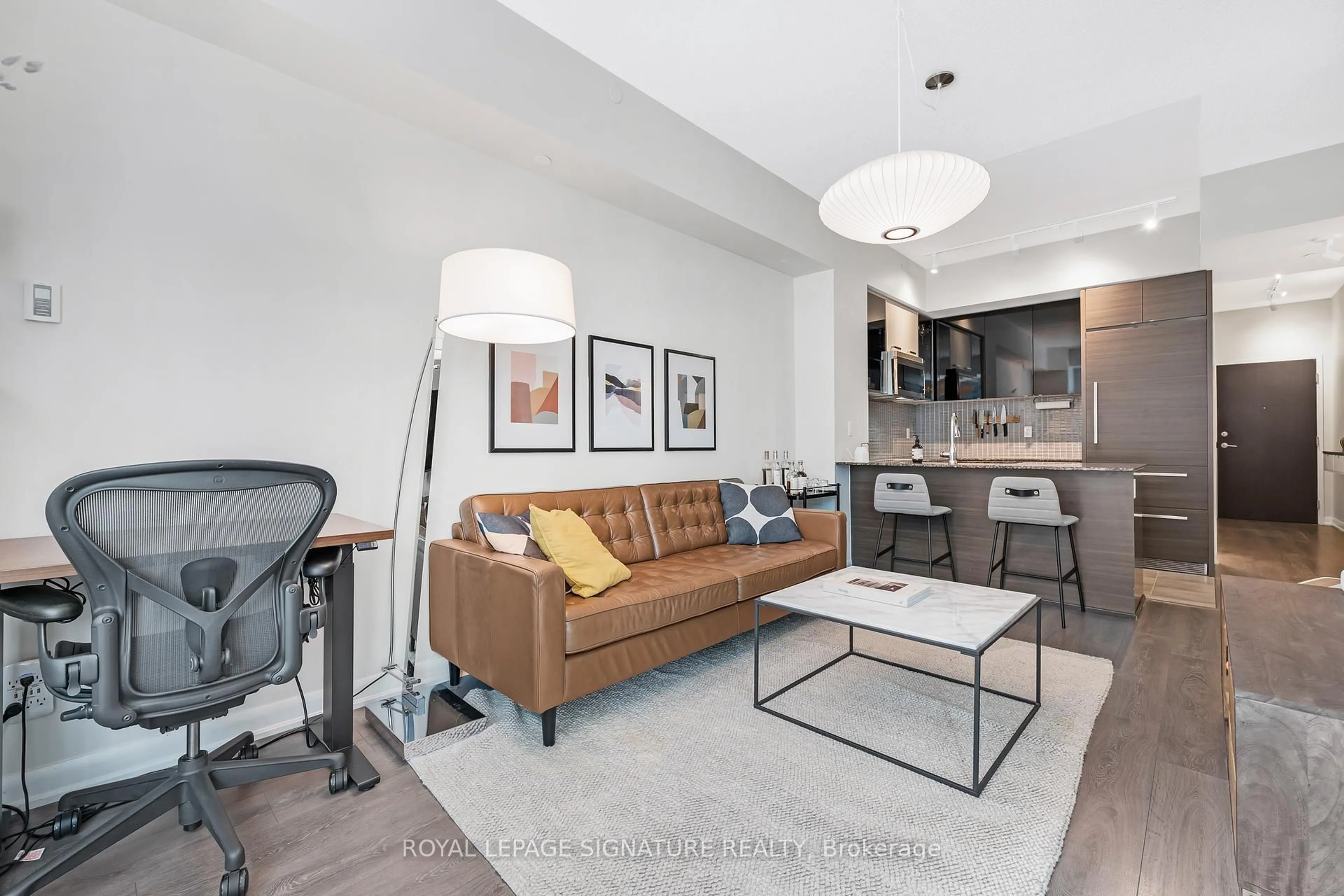 Living room with furniture, unknown for 5162 Yonge St #3-109, Toronto Ontario M2N 0E9