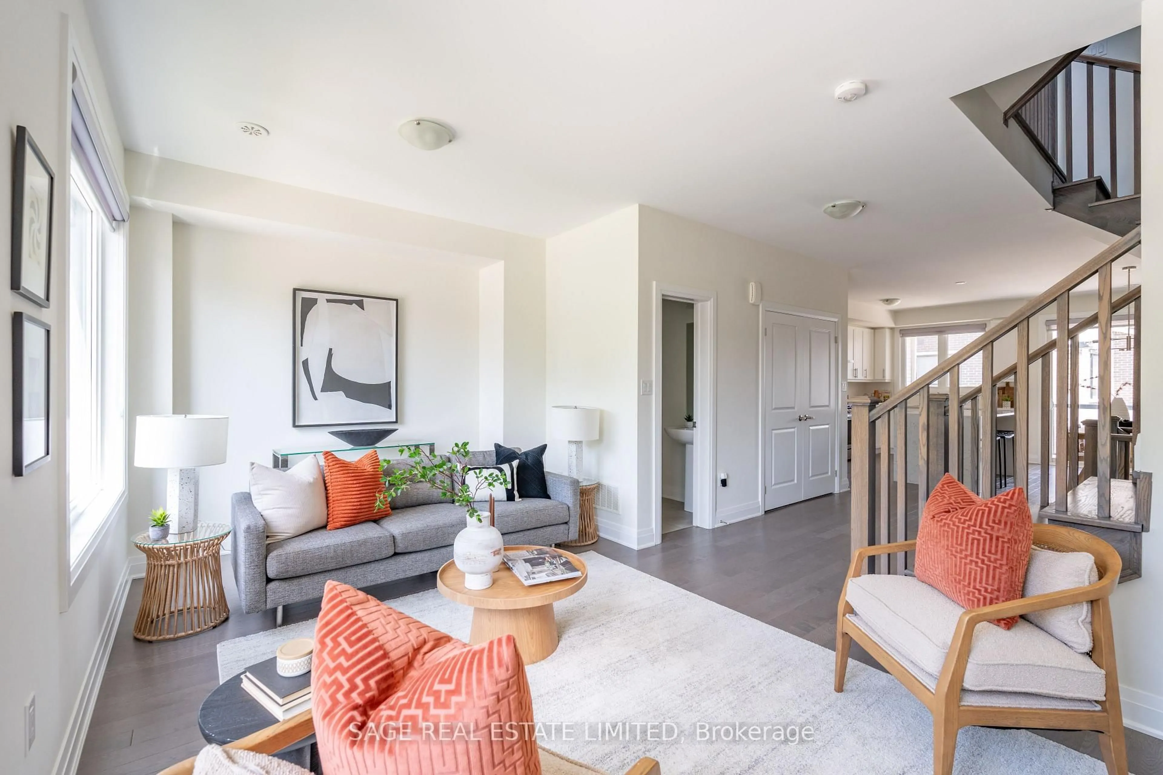 Living room with furniture, unknown for 211 The Donway, Toronto Ontario M3B 2Y8