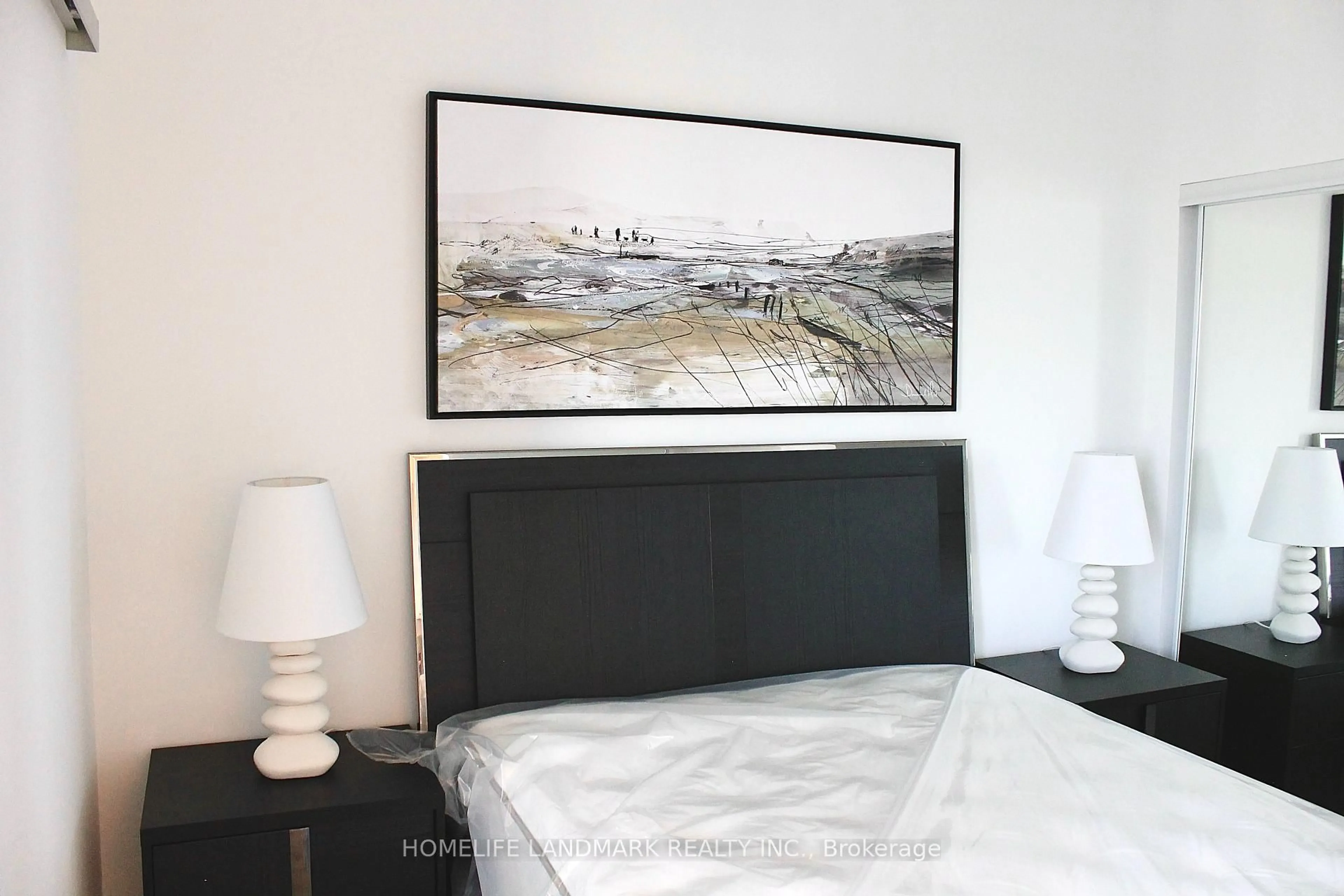 Bedroom with bed, unknown for 395 Bloor St #5511, Toronto Ontario M4W 0B4