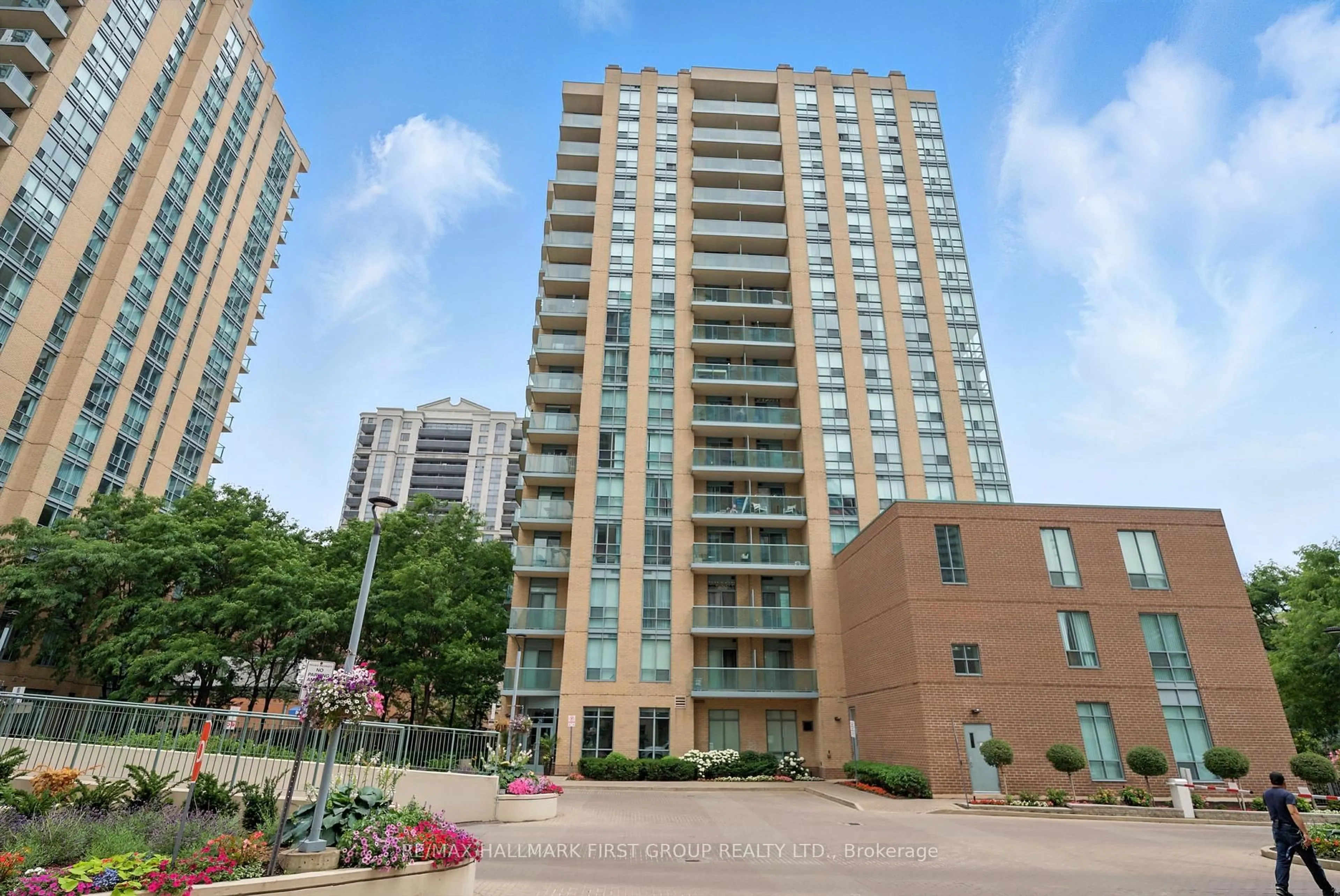 Unknown for 28 Olive Ave #612, Toronto Ontario M2N 7E6