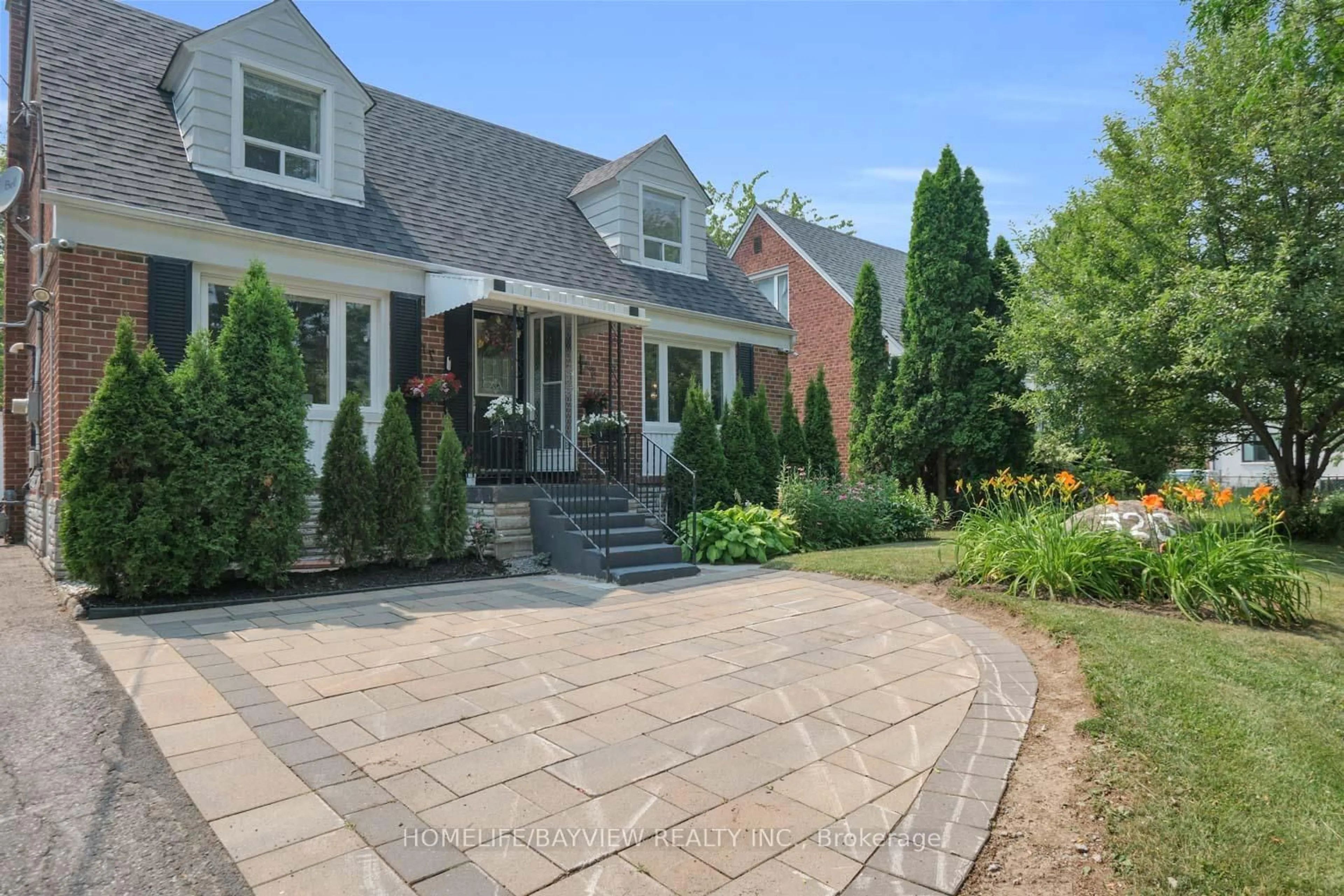 Home with brick exterior material, street for 320 senlac Rd #320, Toronto Ontario M2R 1R1