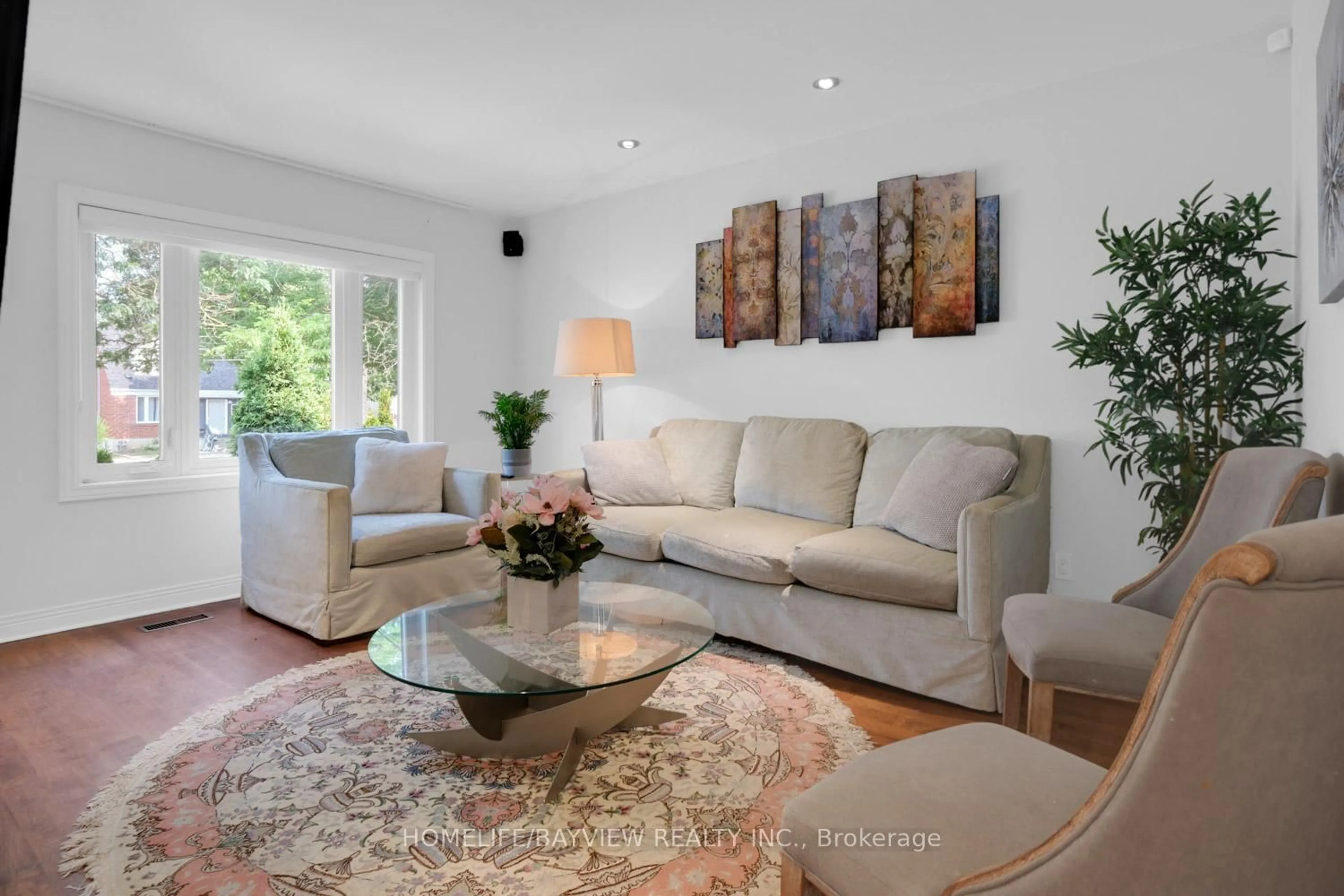 Living room with furniture, unknown for 320 senlac Rd #320, Toronto Ontario M2R 1R1