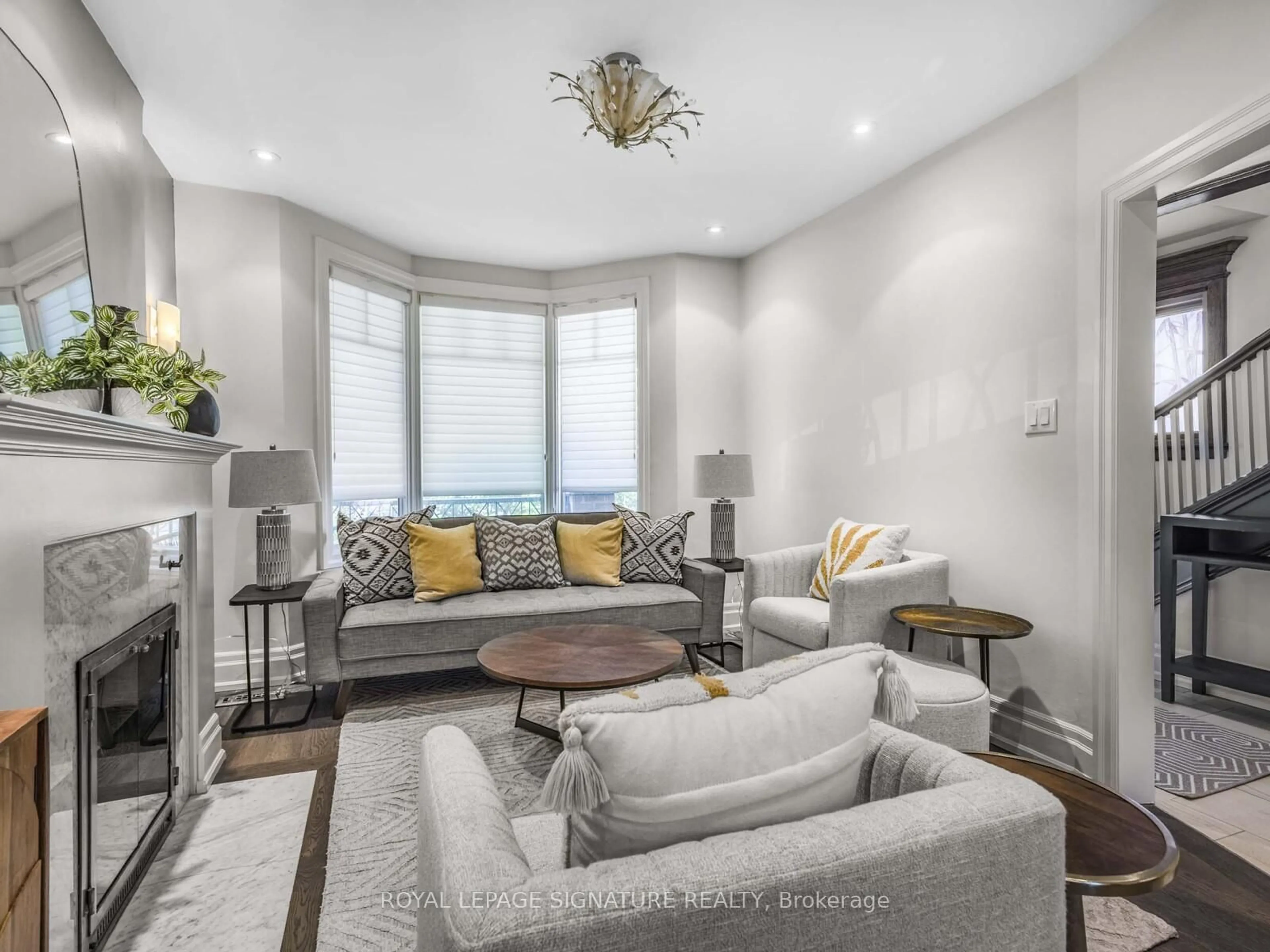 Living room with furniture, unknown for 33 Holland Park Ave, Toronto Ontario M6C 1M2