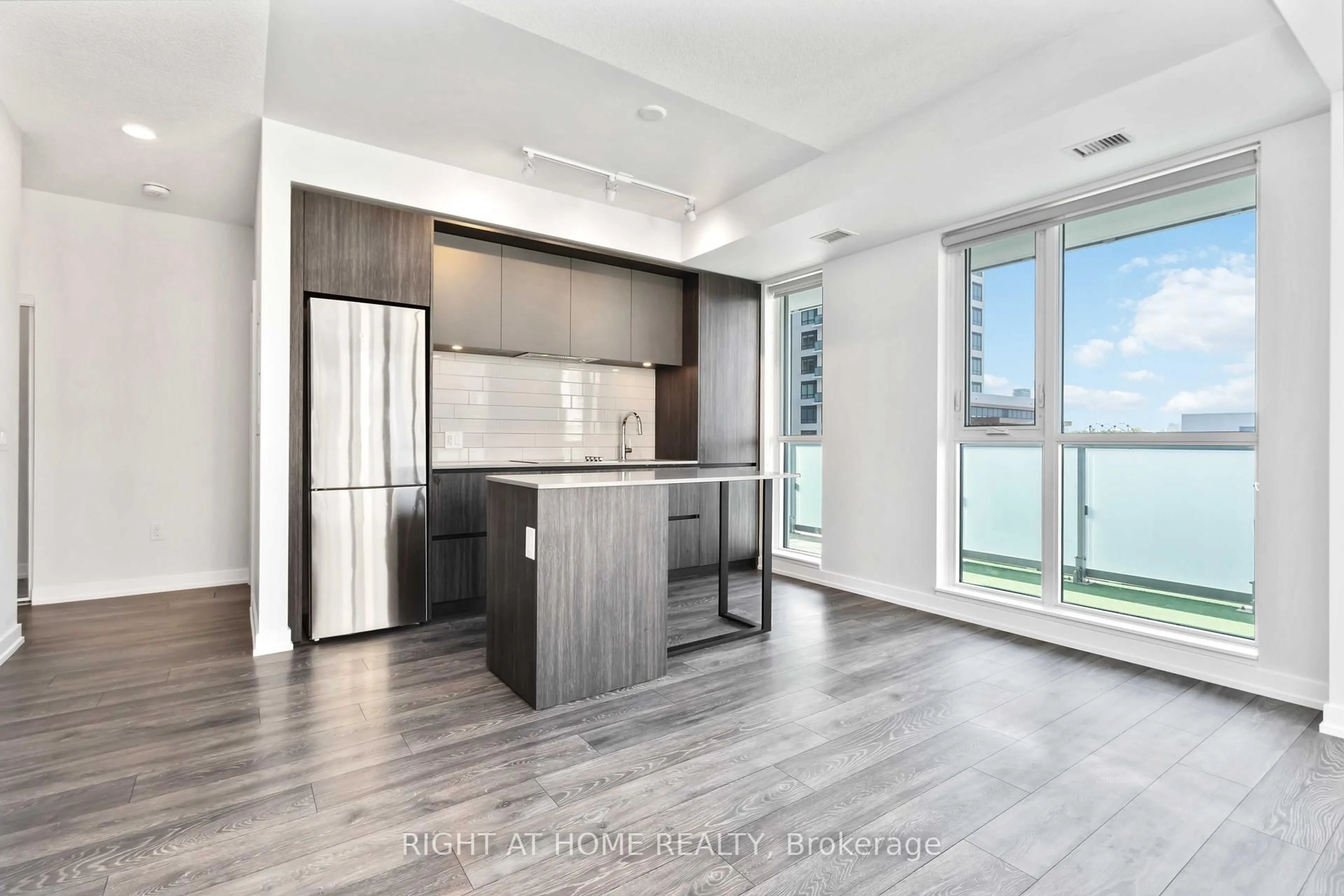 Open concept kitchen, unknown for 34 Tubman Ave #804, Toronto Ontario M5A 0R2
