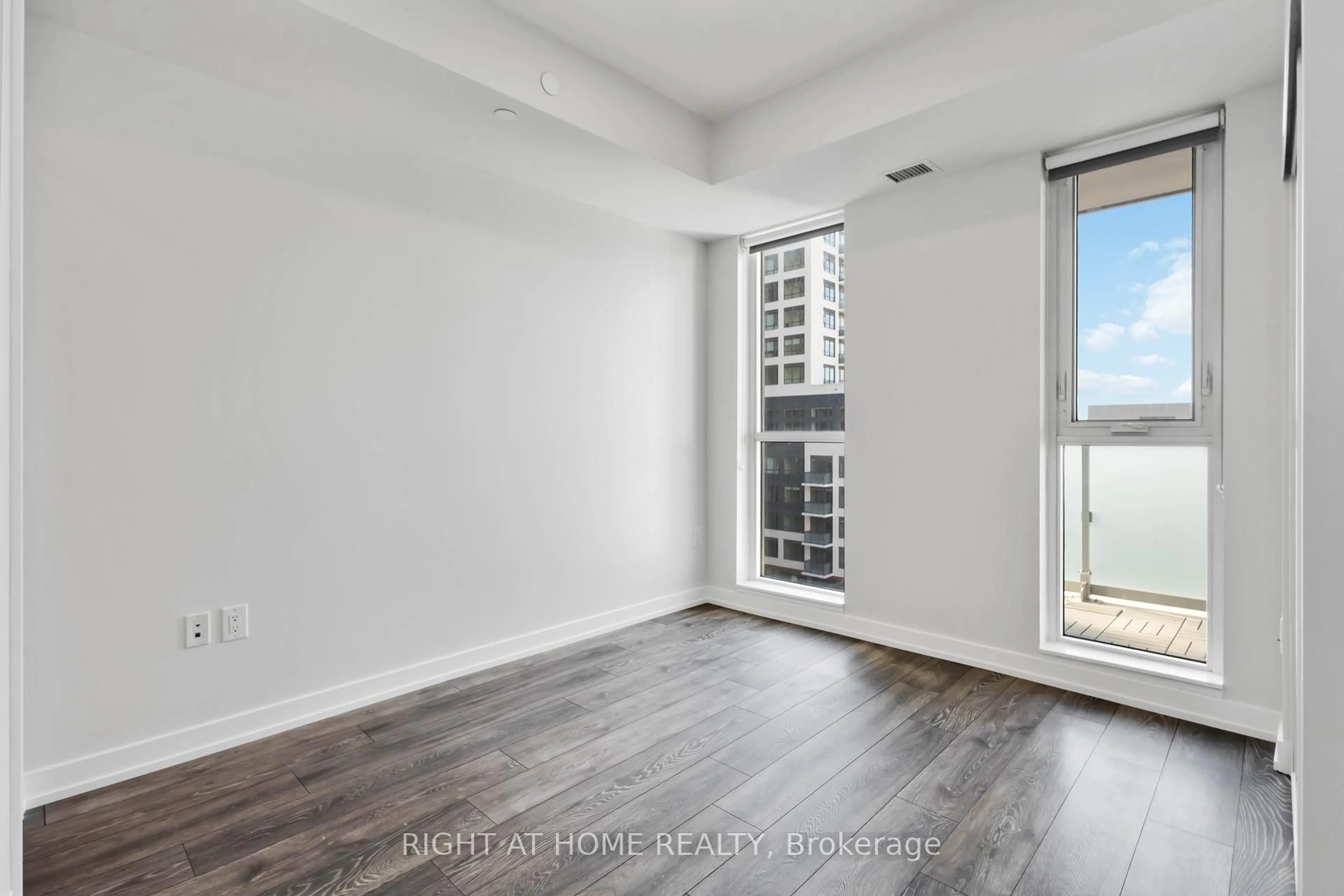 A pic of a room for 34 Tubman Ave #804, Toronto Ontario M5A 0R2