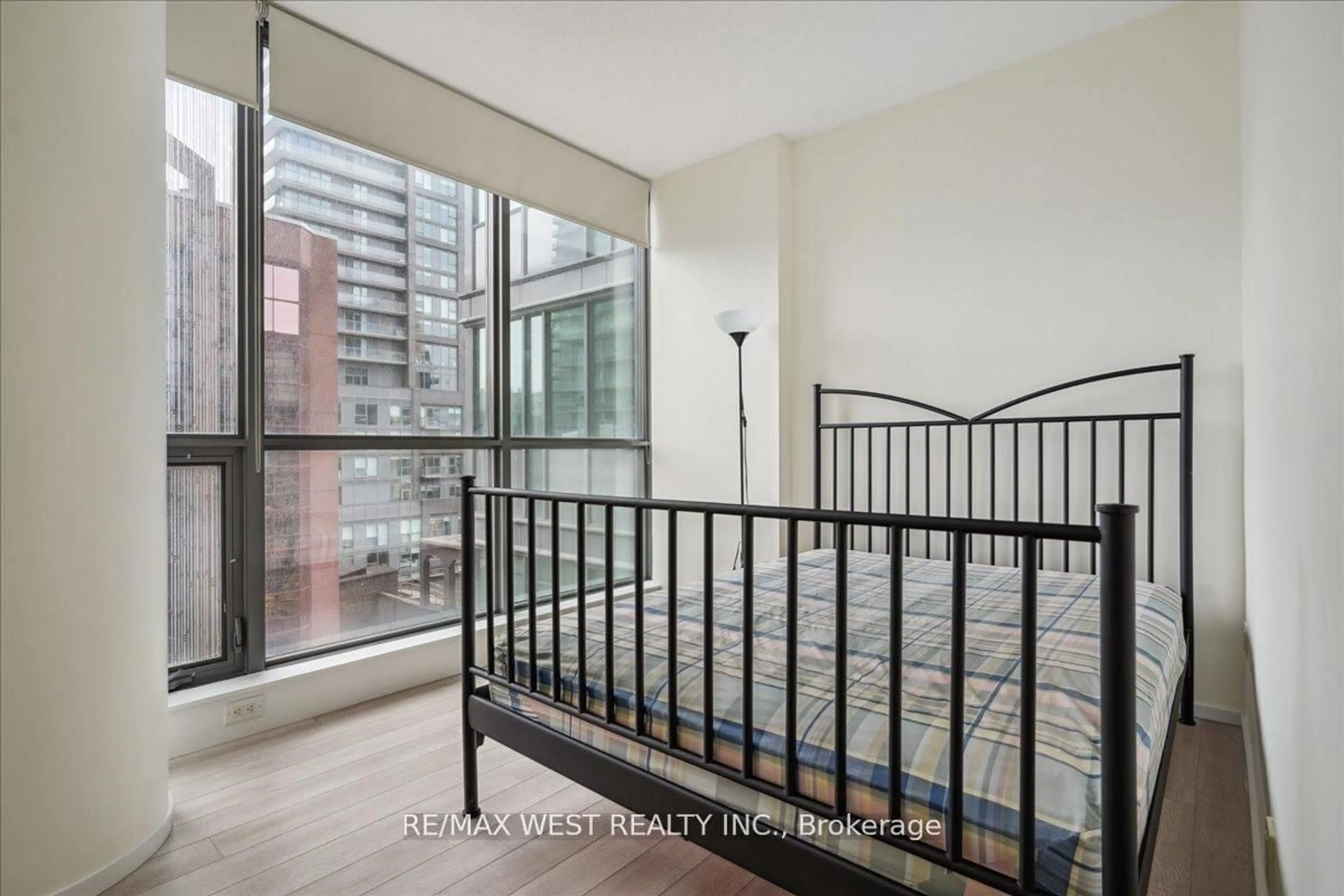 Unknown for 8 Charlotte St #1106, Toronto Ontario M5V 0K4