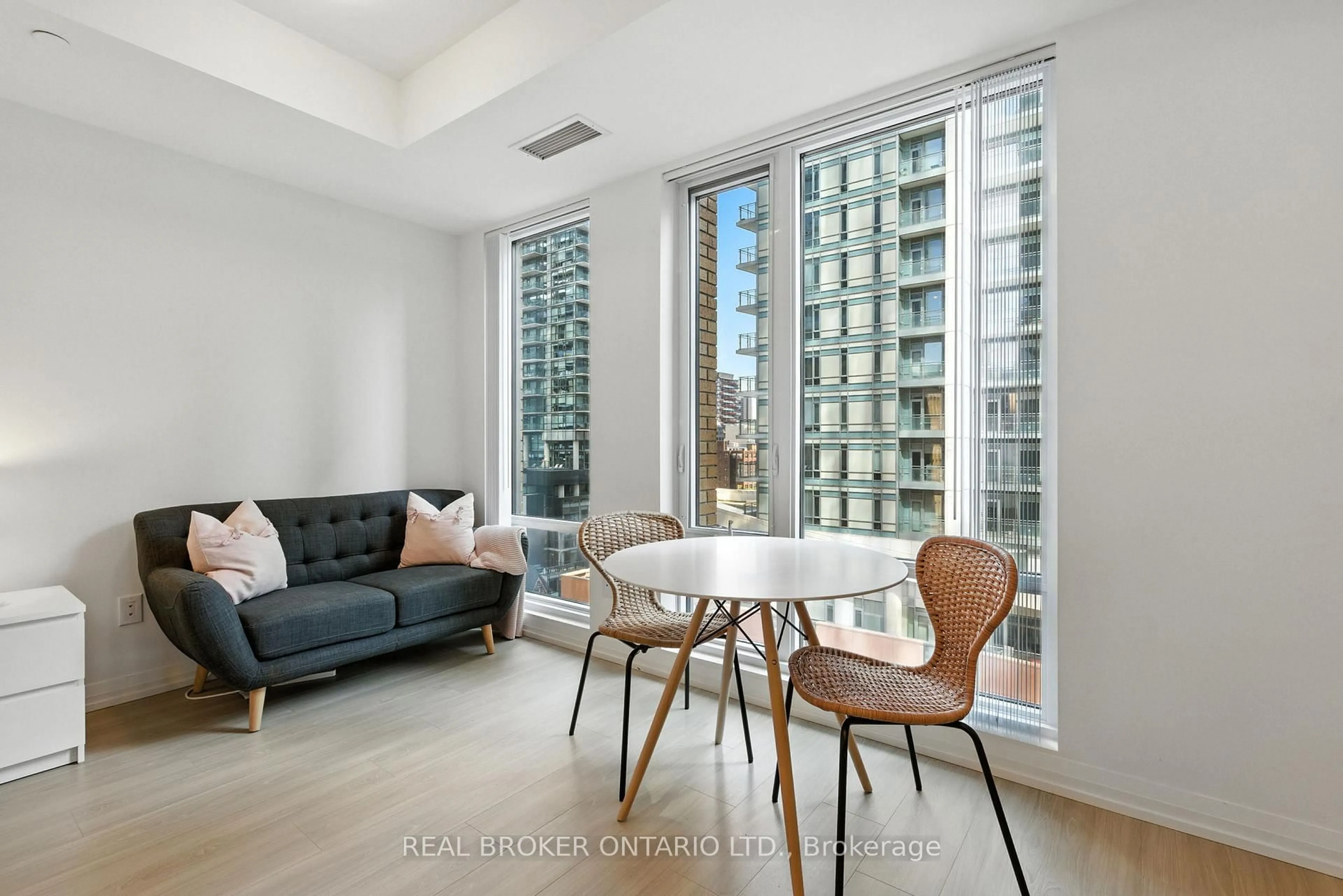 Living room with furniture, unknown for 8 Widmer St #1106, Toronto Ontario M5V 0W6