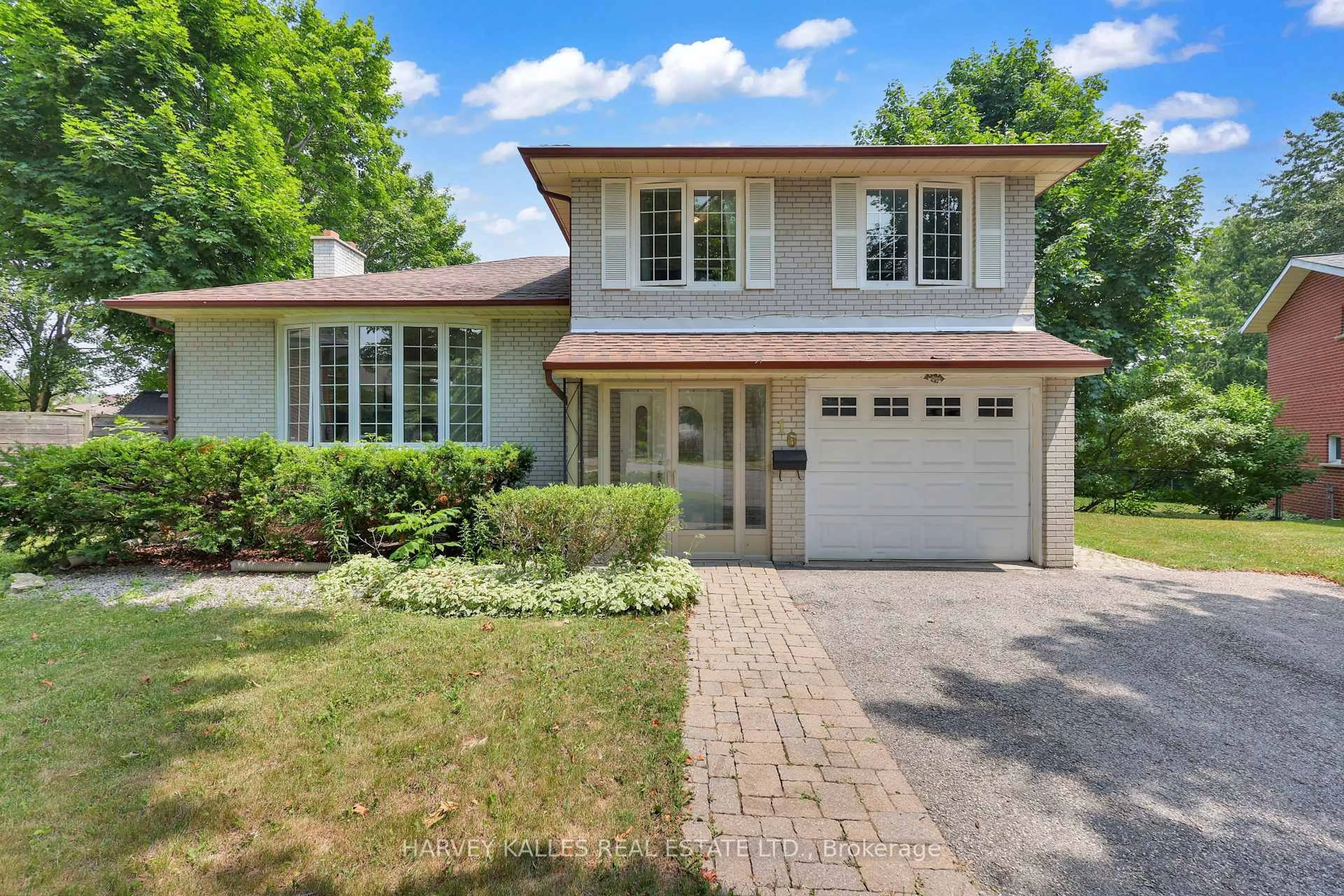 Home with brick exterior material, street for 16 Wedgeport Pl, Toronto Ontario M2N 4B4