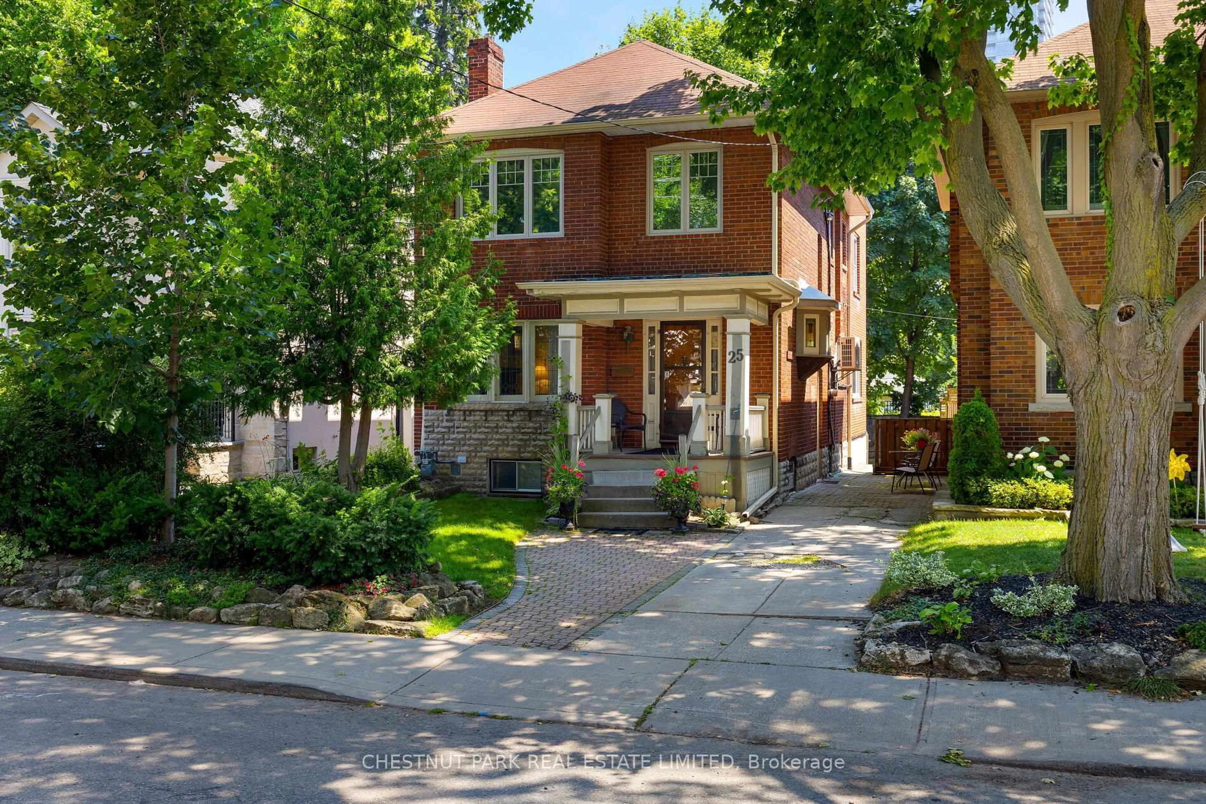 Home with brick exterior material, street for 25 Maxwell Ave, Toronto Ontario M5P 2B4