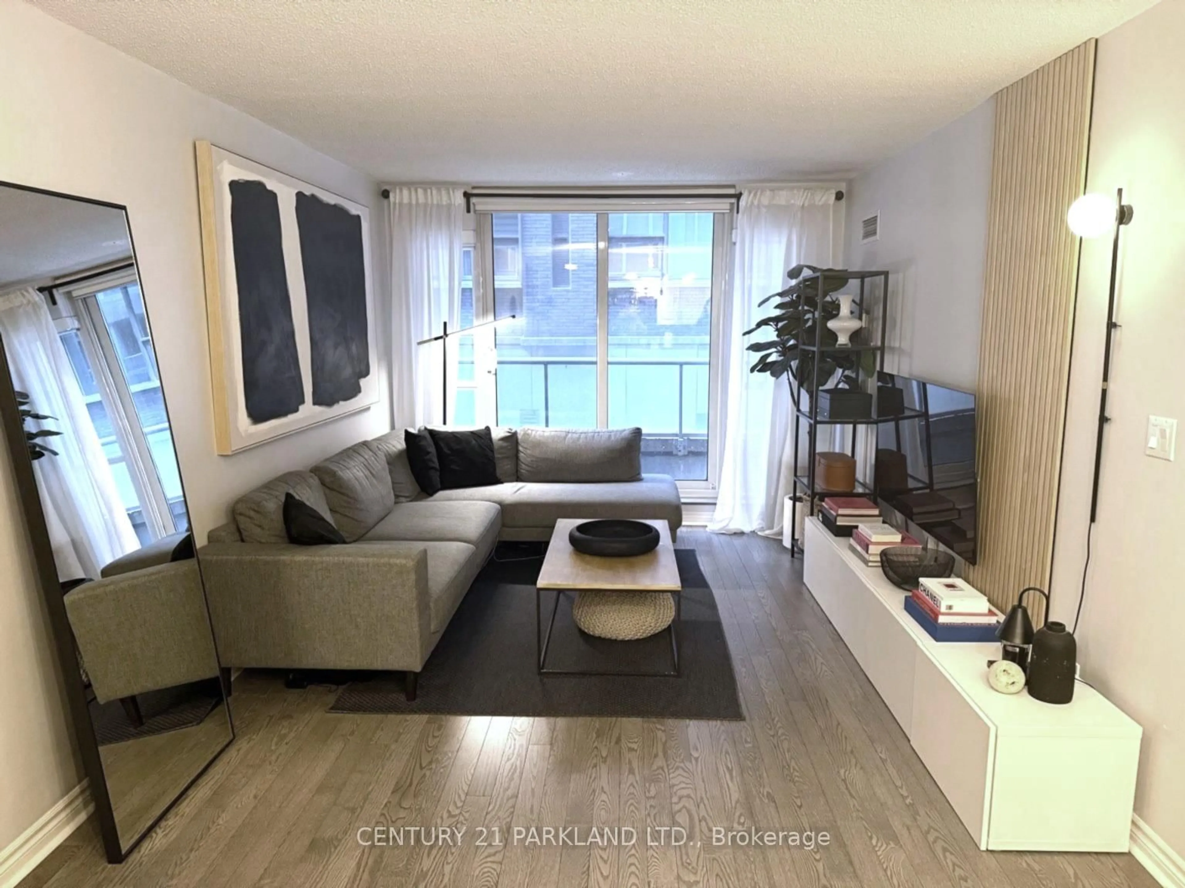 Living room with furniture, unknown for 270 Wellington St #325, Toronto Ontario M5V 3P5