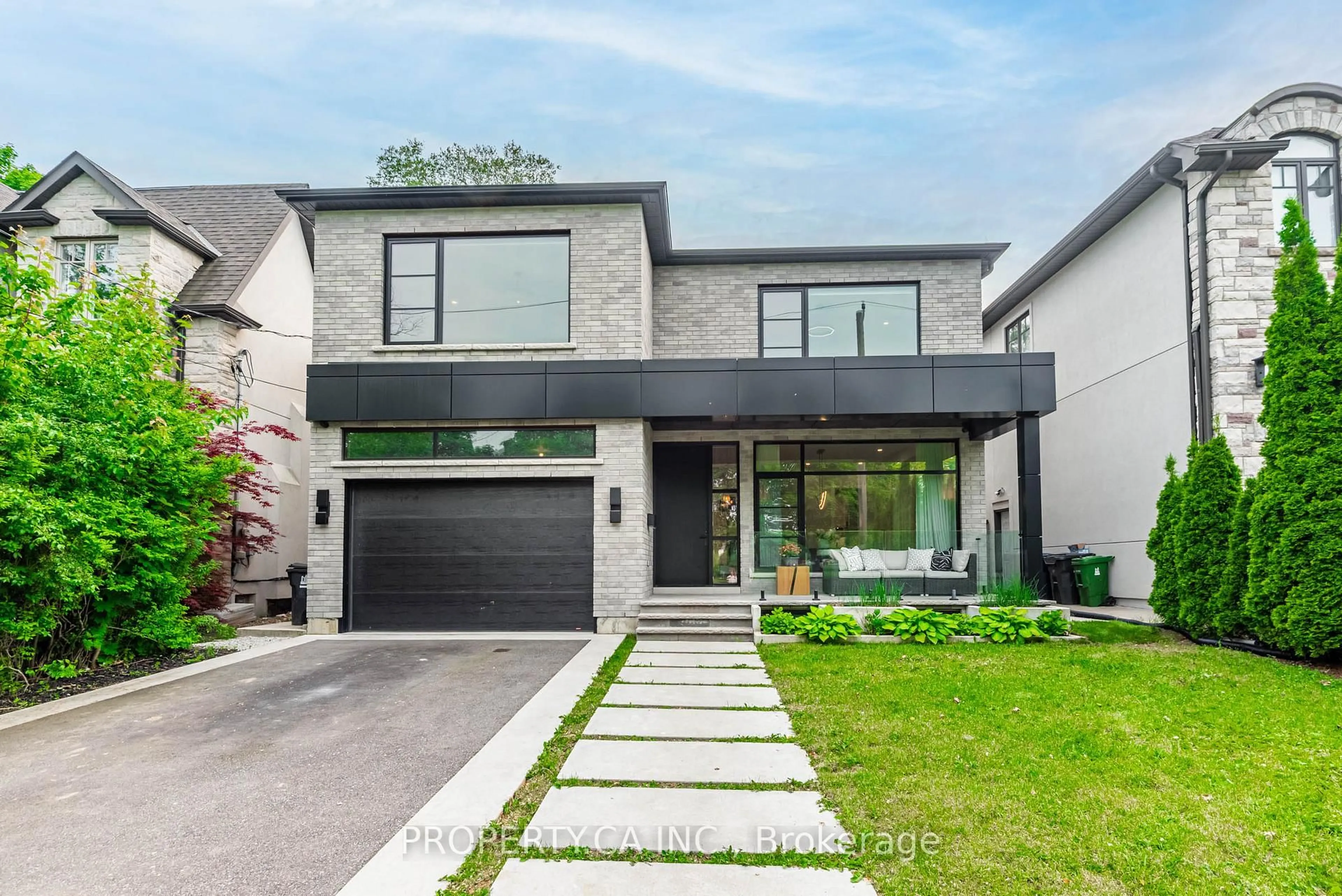 Home with brick exterior material, street for 8 Manor Haven Rd, Toronto Ontario M6A 2H9