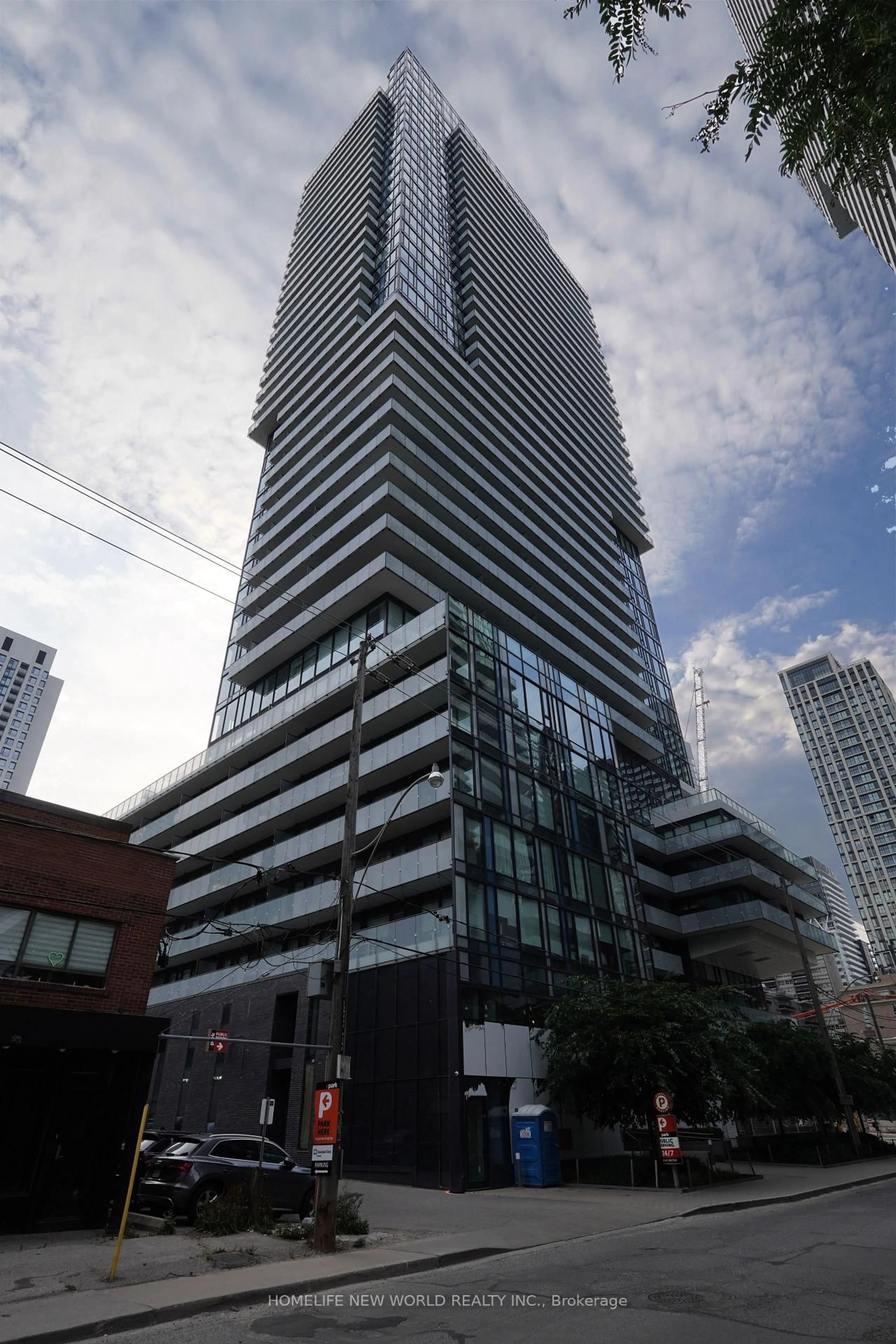Unknown for 161 Roehampton Ave #233, Toronto Ontario M4P 0C8