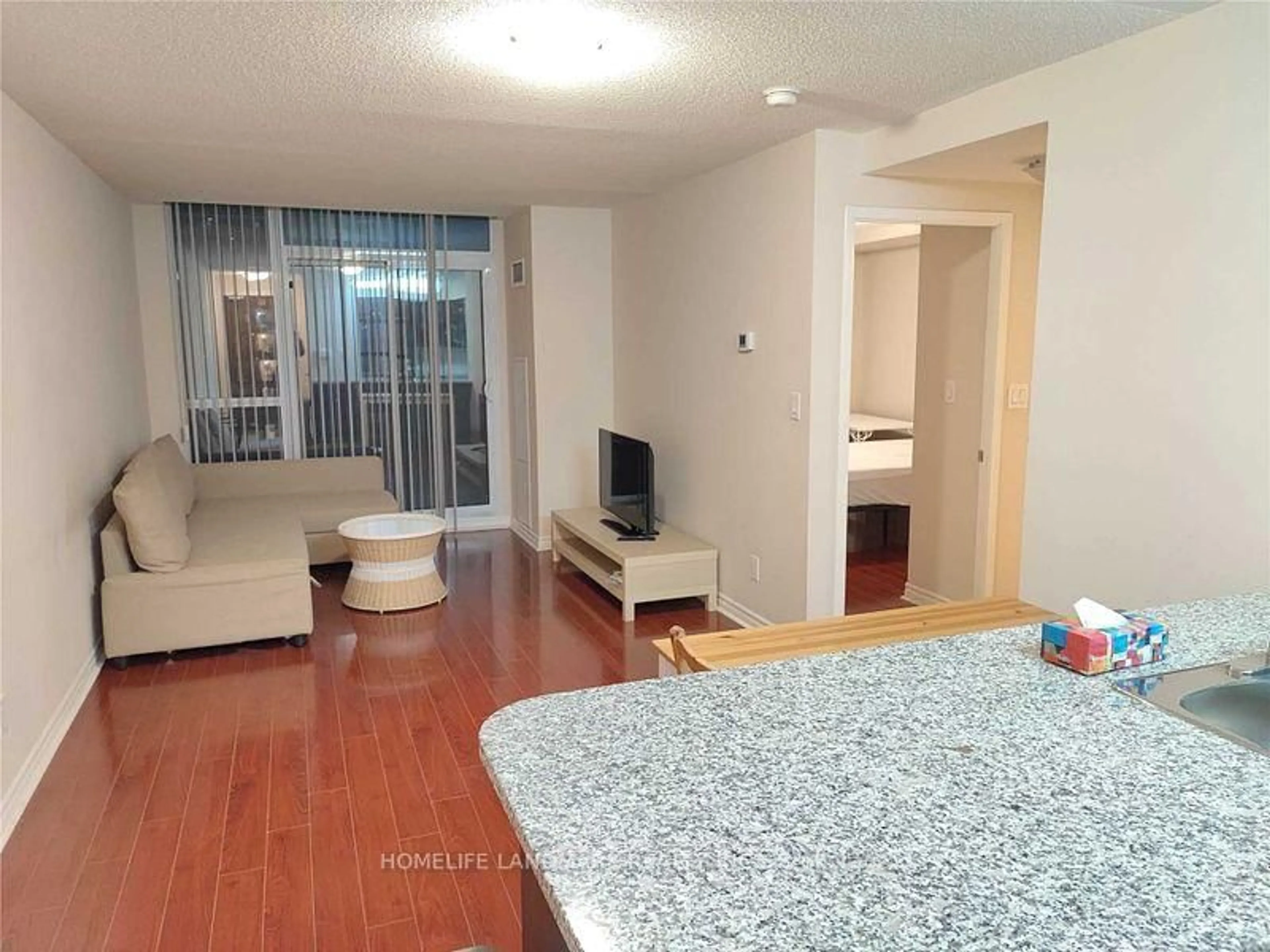 A pic of a room for 35 Hollywood Ave #1515, Toronto Ontario M2N 0A9