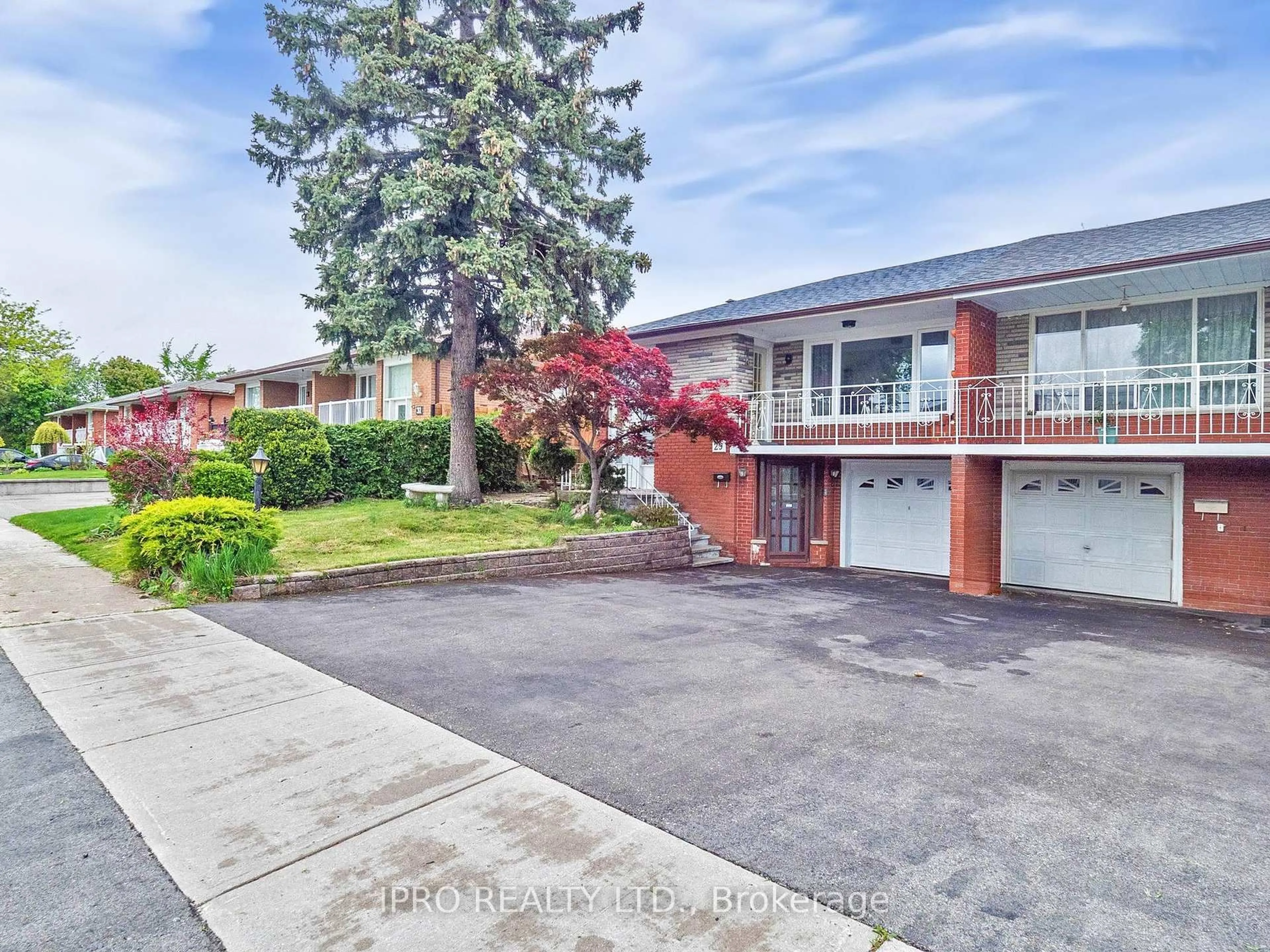 Unknown for 29 Clipper Rd, Toronto Ontario M2J 4C8