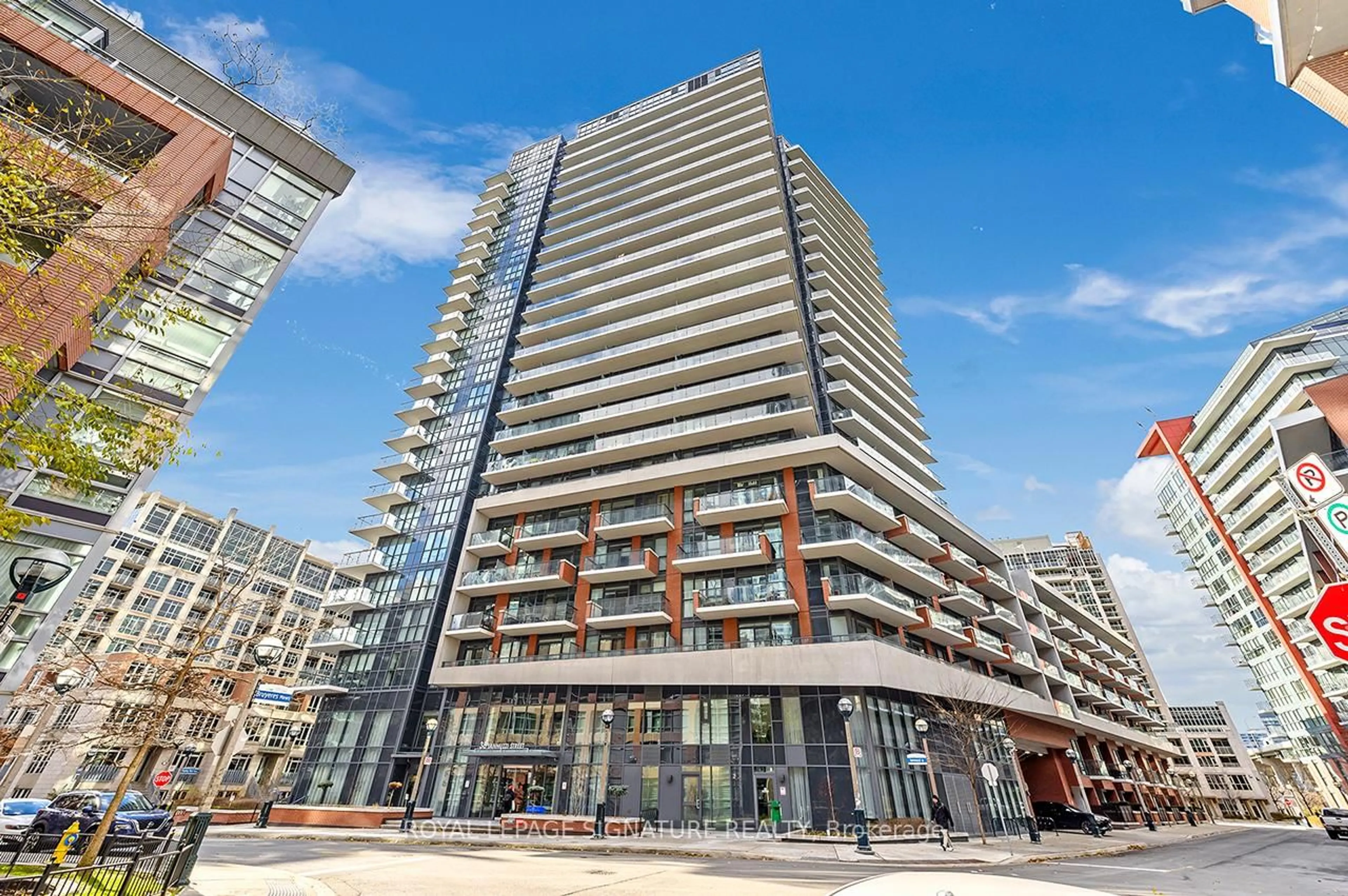 Unknown for 38 Iannuzzi St #611, Toronto Ontario M5V 0S2