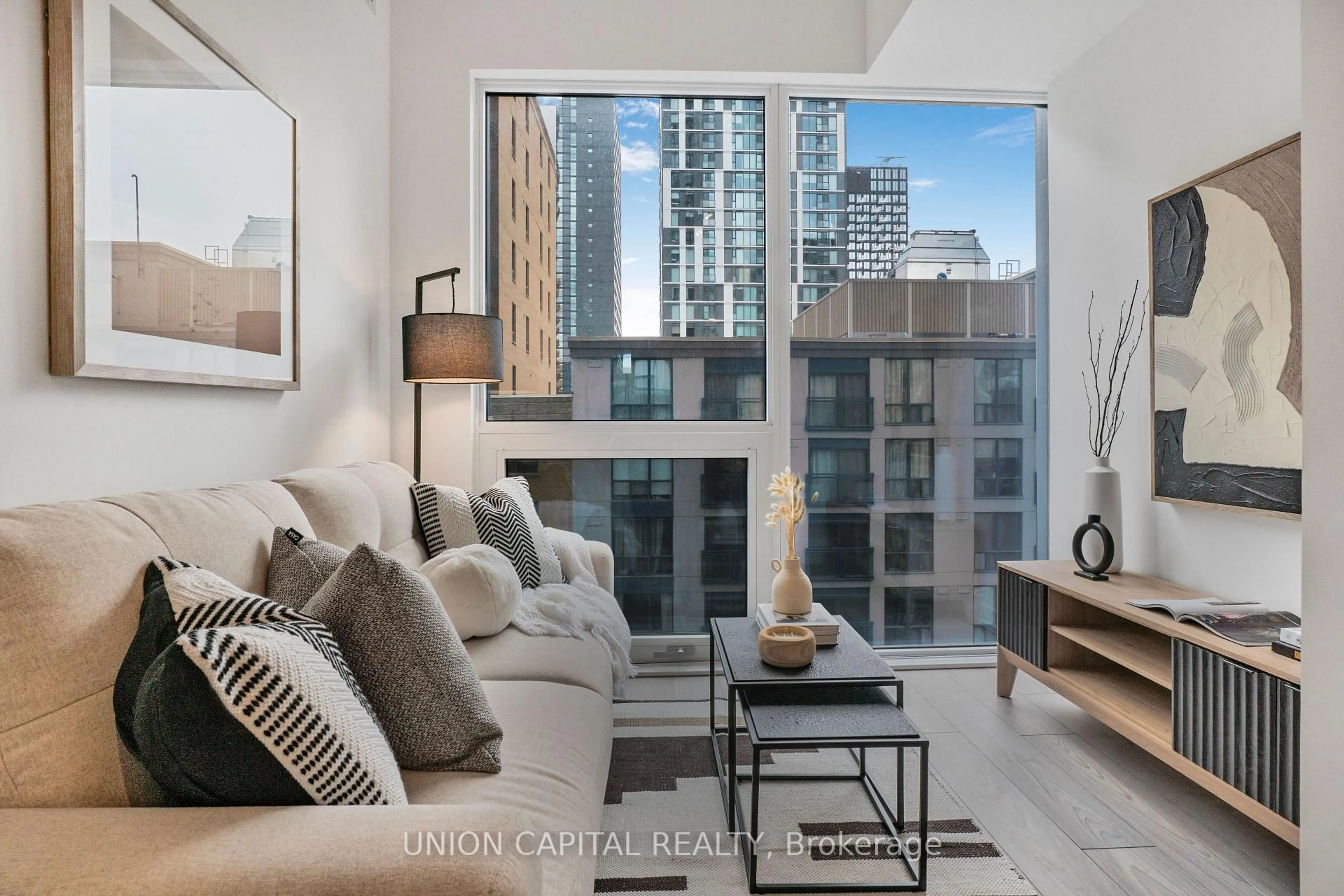 Living room with furniture, unknown for 82 Dalhousie St #1001, Toronto Ontario M5B 0C5