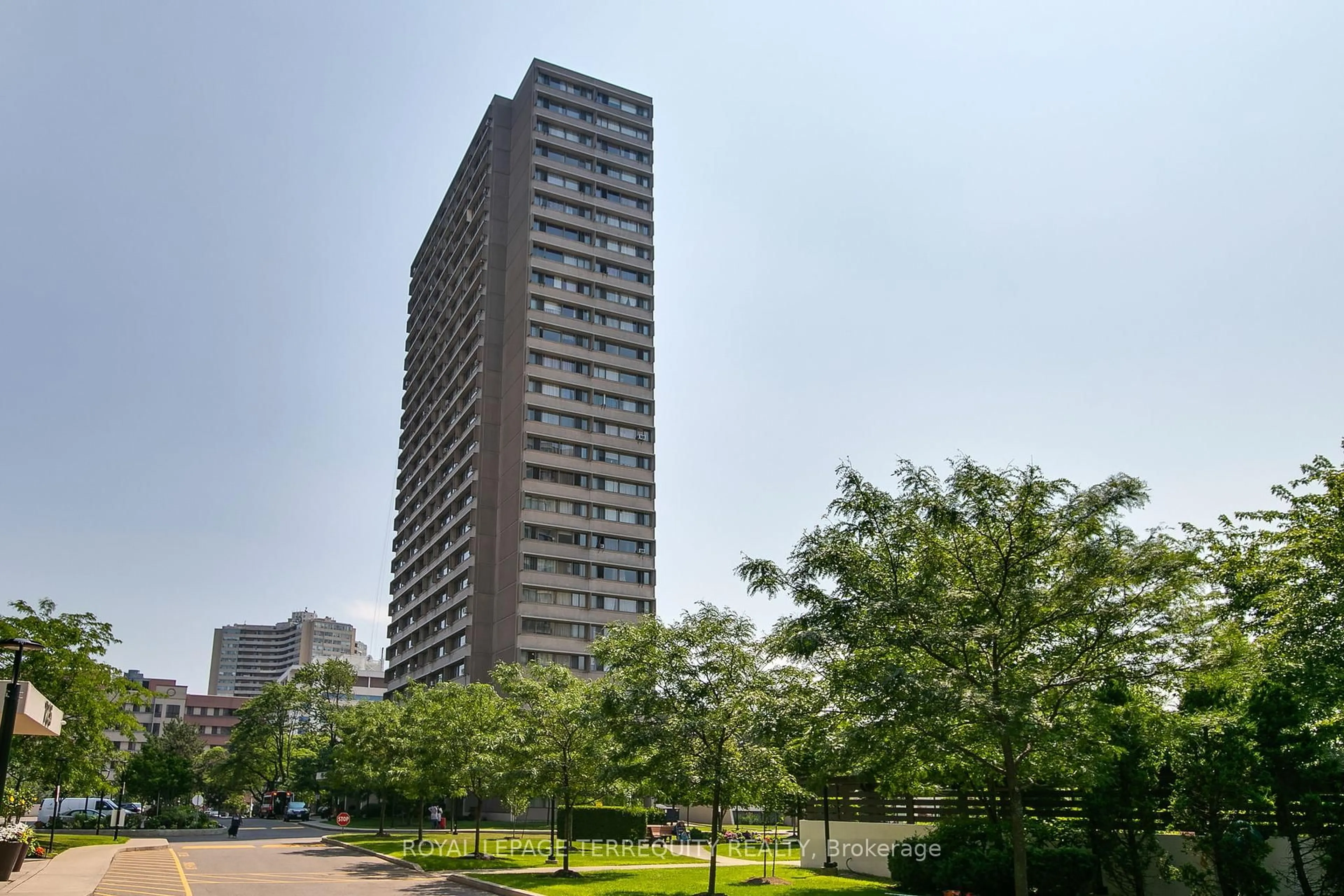 Unknown for 715 Don Mills Rd #Ph01, Toronto Ontario M3C 1S5