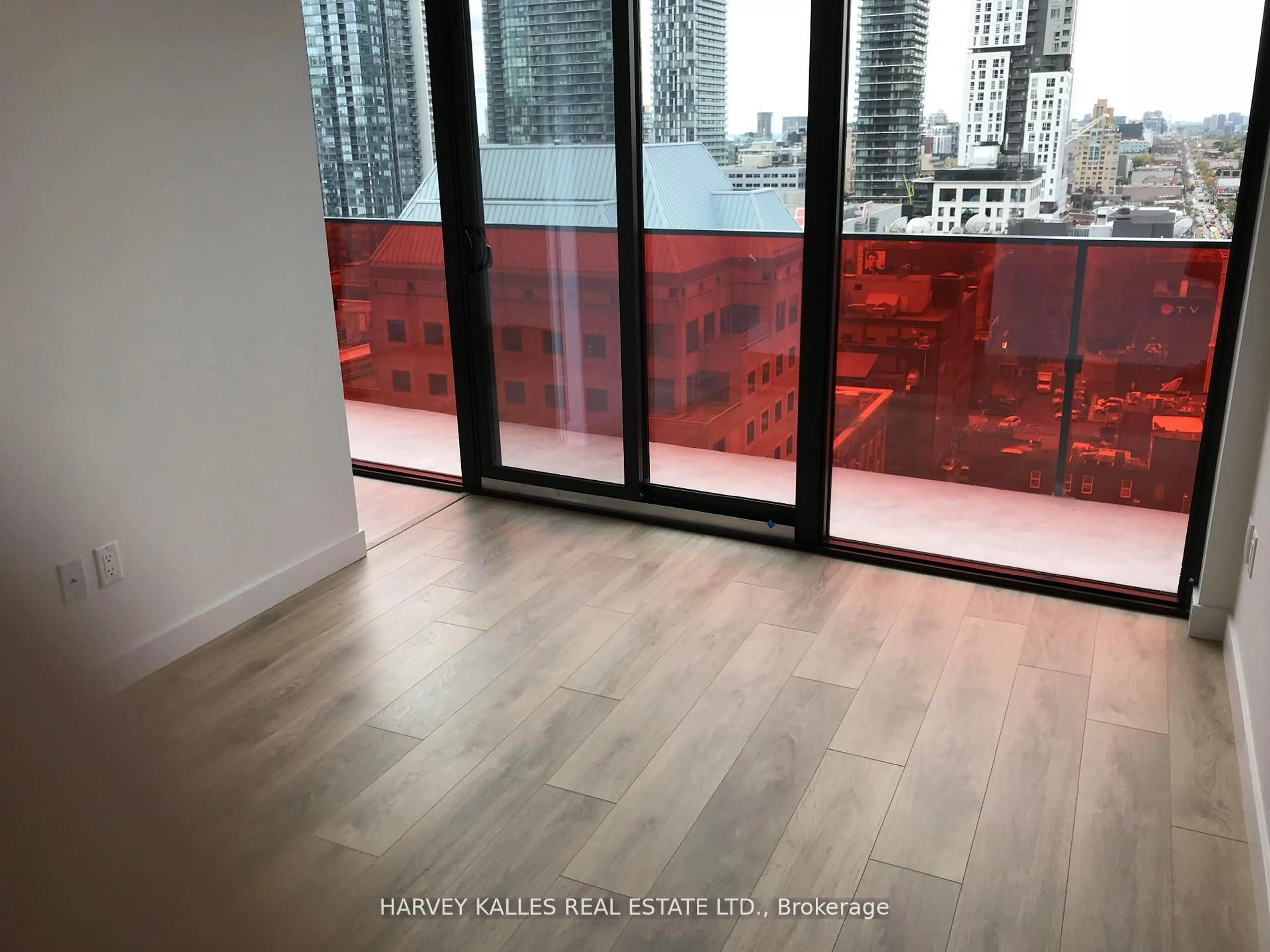 A pic of a room for 215 Queen St #1002, Toronto Ontario M5V 0P5